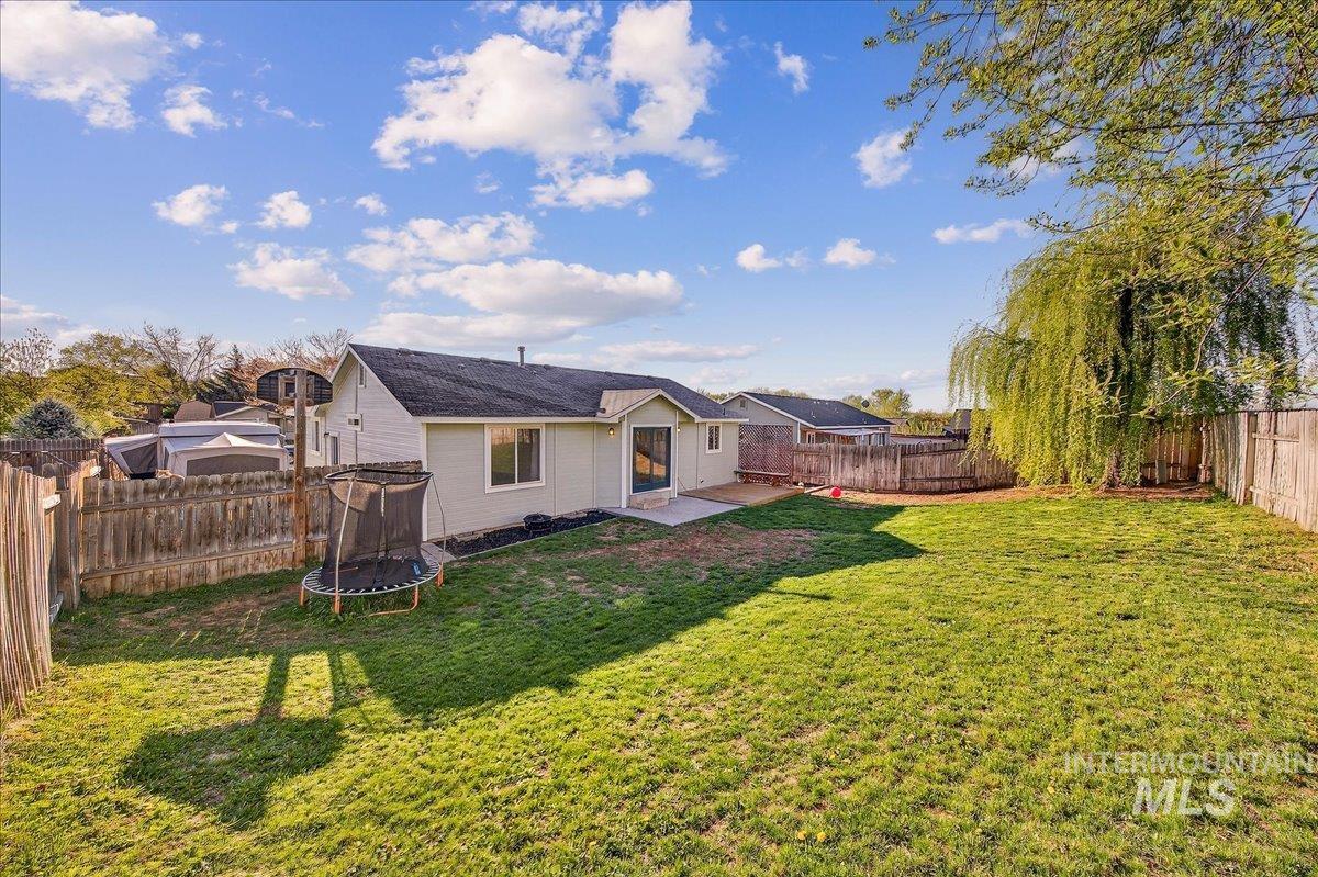 111 Bobcat St, Nampa, Idaho 83687, 3 Bedrooms, 2 Bathrooms, Residential For Sale, Price $350,000, 98981020