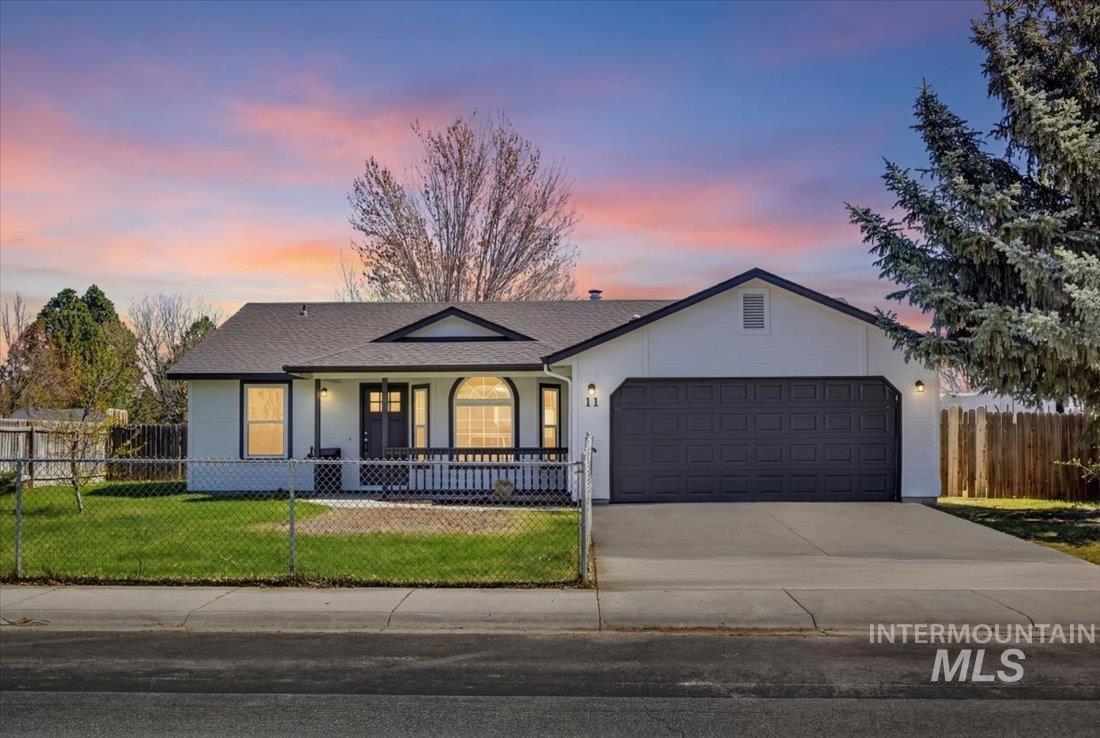 11 Marjorie Ave, Middleton, Idaho 83644, 3 Bedrooms, 2 Bathrooms, Residential For Sale, Price $359,900, 98981021