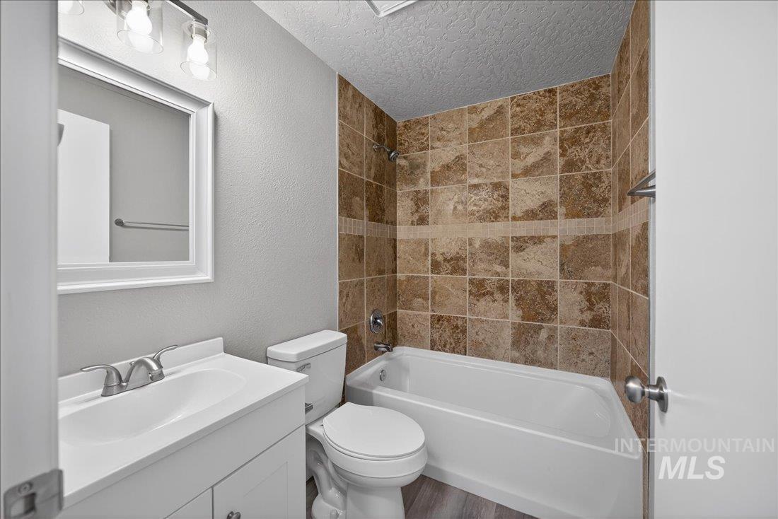 11 Marjorie Ave, Middleton, Idaho 83644, 3 Bedrooms, 2 Bathrooms, Residential For Sale, Price $359,900, 98981021