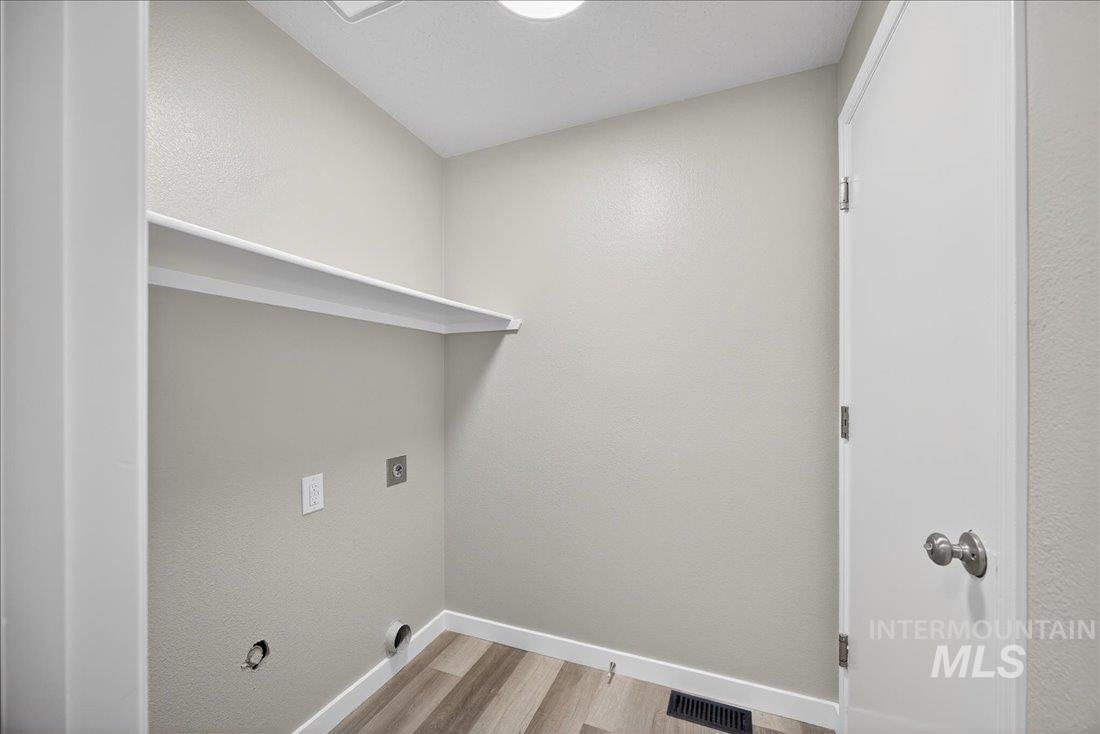 11 Marjorie Ave, Middleton, Idaho 83644, 3 Bedrooms, 2 Bathrooms, Residential For Sale, Price $359,900, 98981021