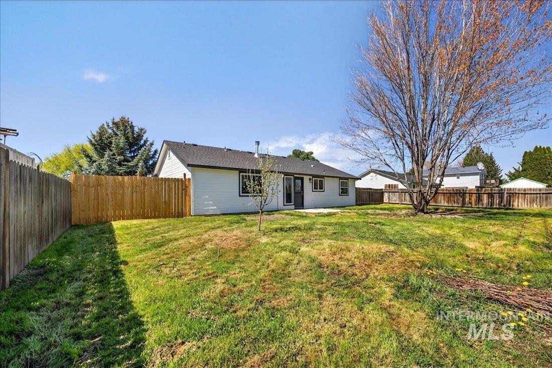 11 Marjorie Ave, Middleton, Idaho 83644, 3 Bedrooms, 2 Bathrooms, Residential For Sale, Price $359,900, 98981021