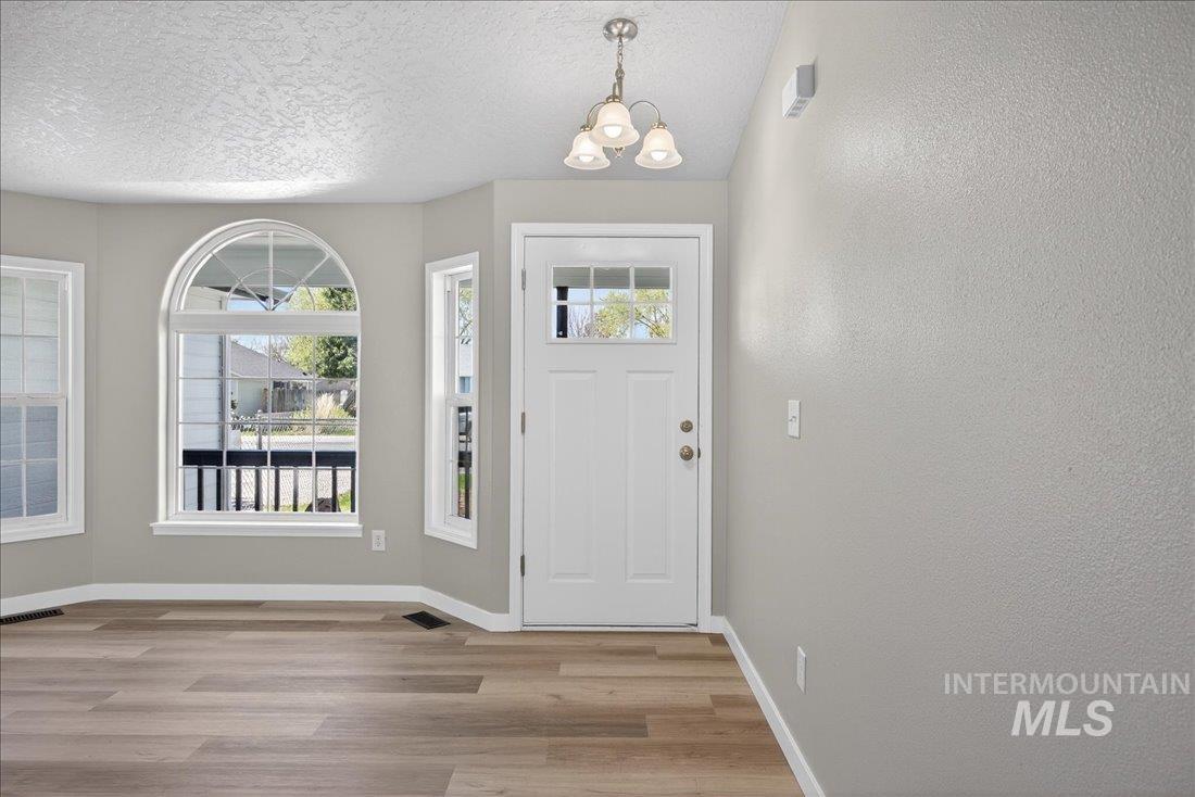 11 Marjorie Ave, Middleton, Idaho 83644, 3 Bedrooms, 2 Bathrooms, Residential For Sale, Price $359,900, 98981021