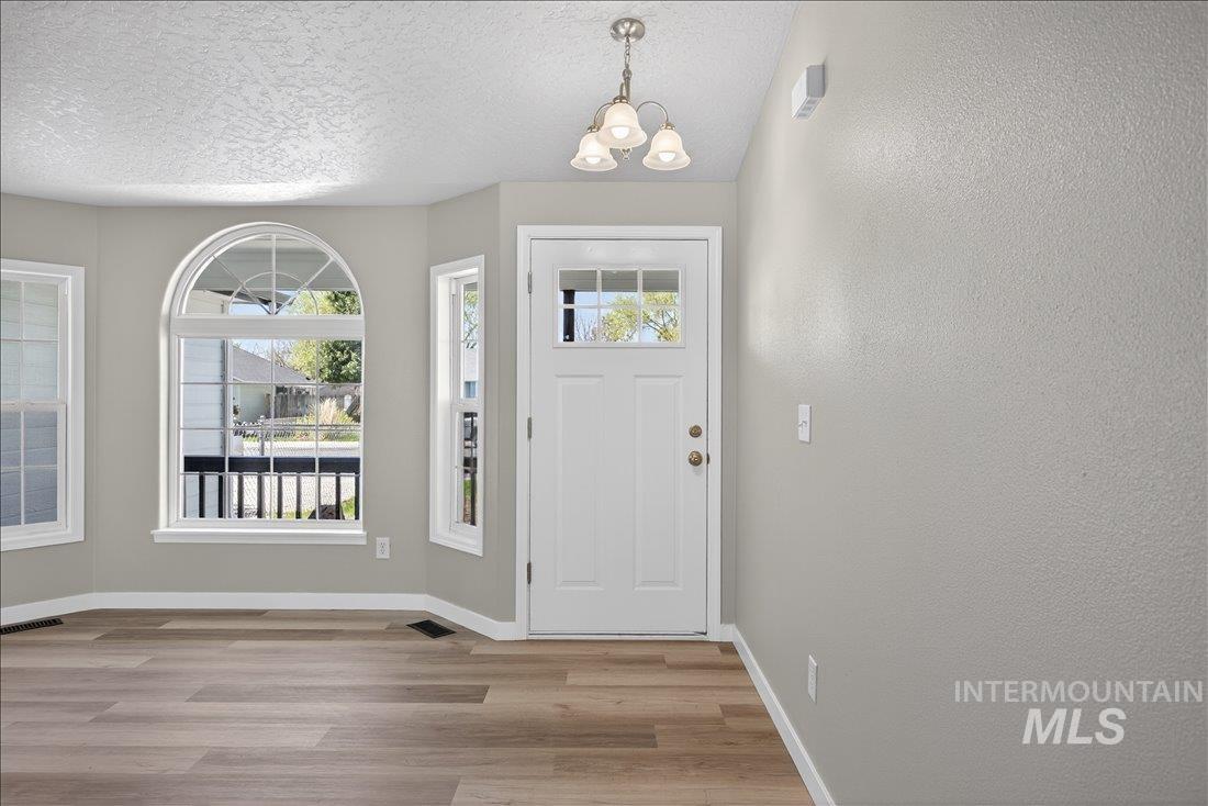 11 Marjorie Ave, Middleton, Idaho 83644, 3 Bedrooms, 2 Bathrooms, Residential For Sale, Price $359,900, 98981021