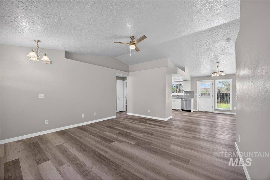 11 Marjorie Ave, Middleton, Idaho 83644, 3 Bedrooms, 2 Bathrooms, Residential For Sale, Price $359,900, 98981021