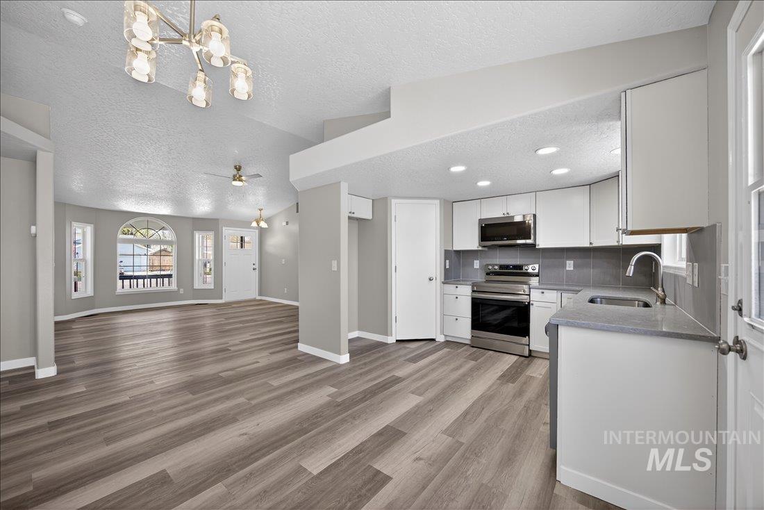 11 Marjorie Ave, Middleton, Idaho 83644, 3 Bedrooms, 2 Bathrooms, Residential For Sale, Price $359,900, 98981021