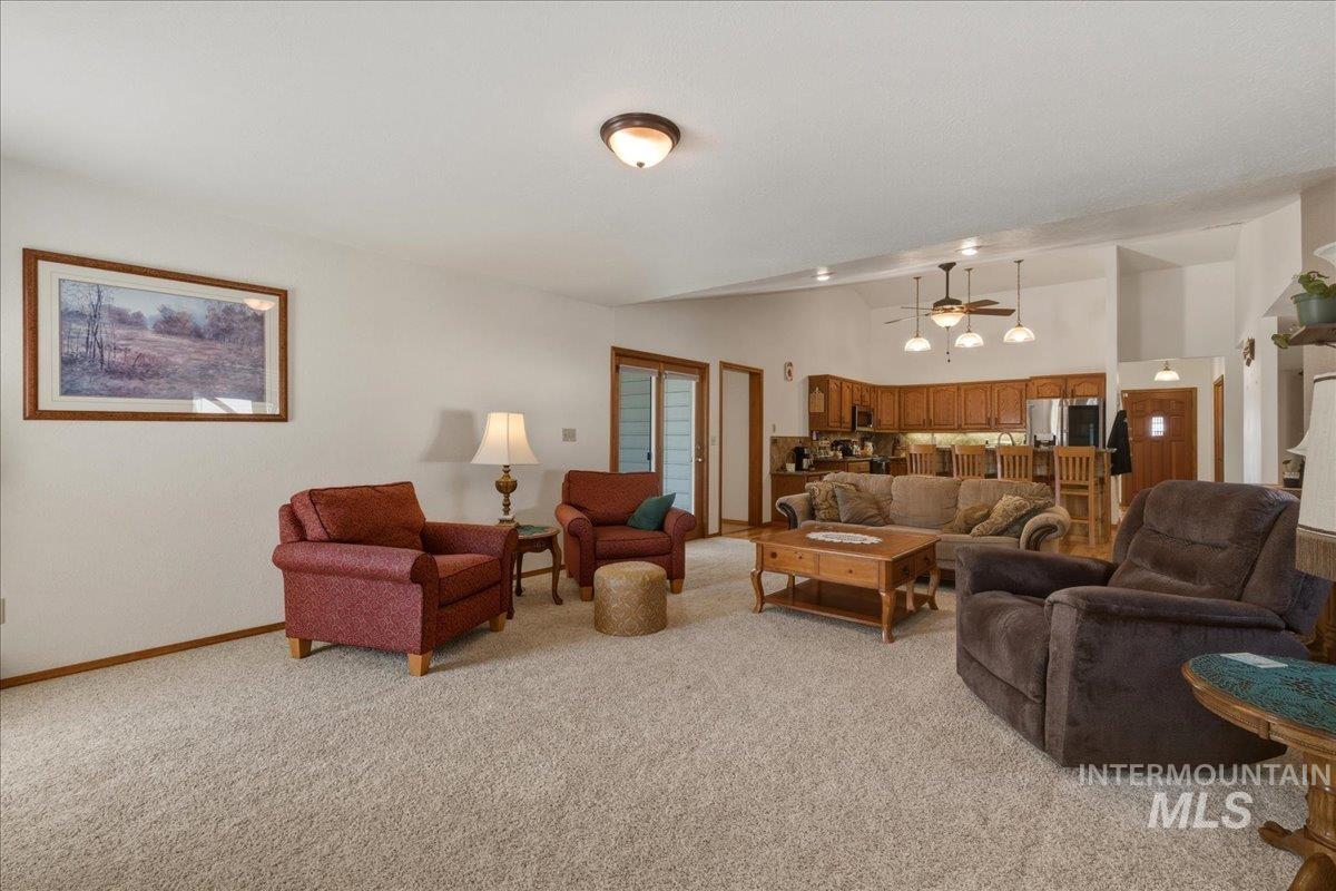 910 N 14th East, Mountain Home, Idaho 83647, 3 Bedrooms, 2.5 Bathrooms, Residential For Sale, Price $425,000, 98981023