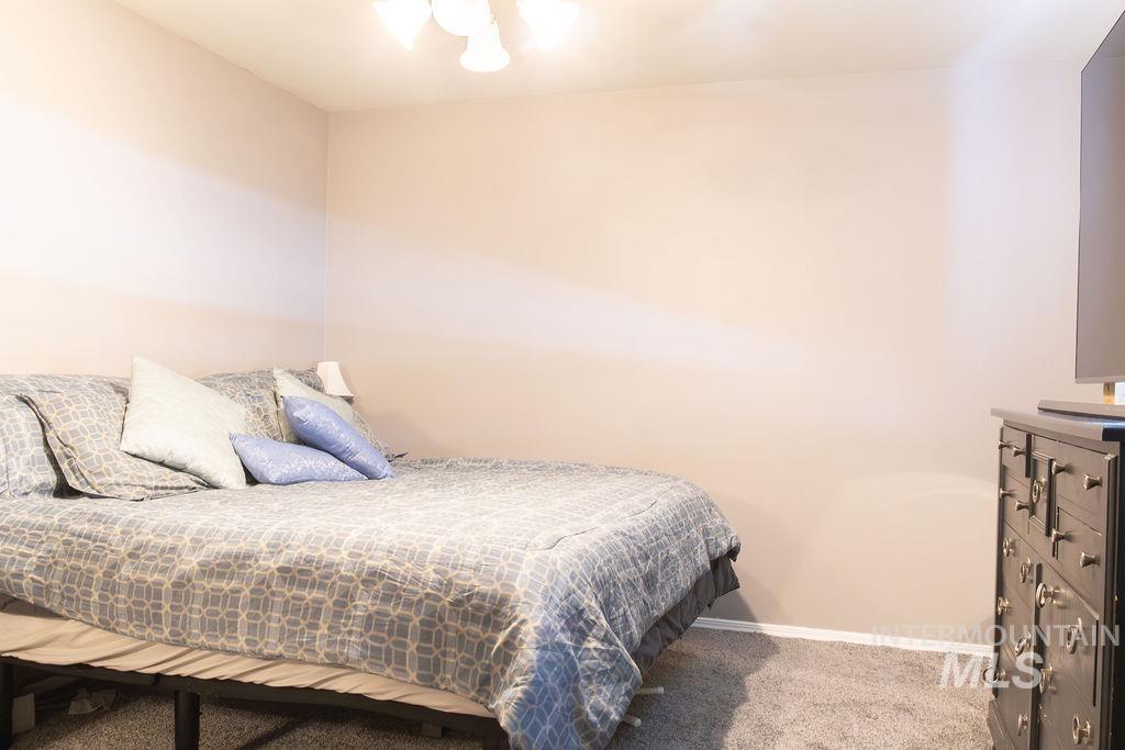 1509 N Elm, Jerome, Idaho 83338, 3 Bedrooms, 2 Bathrooms, Residential For Sale, Price $339,900,MLS 98981025