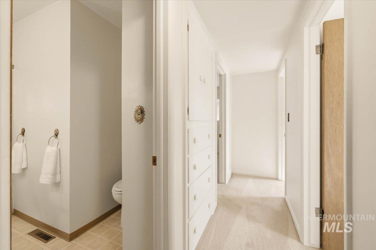 2001 Ray St, Caldwell, Idaho 83605, 3 Bedrooms, 2 Bathrooms, Residential For Sale, Price $395,000, 98981028