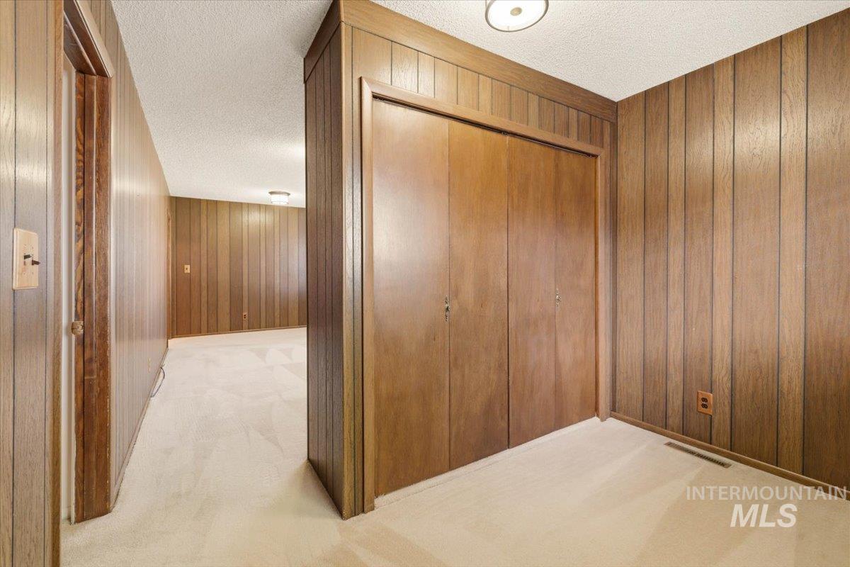 2001 Ray St, Caldwell, Idaho 83605, 3 Bedrooms, 2 Bathrooms, Residential For Sale, Price $395,000, 98981028