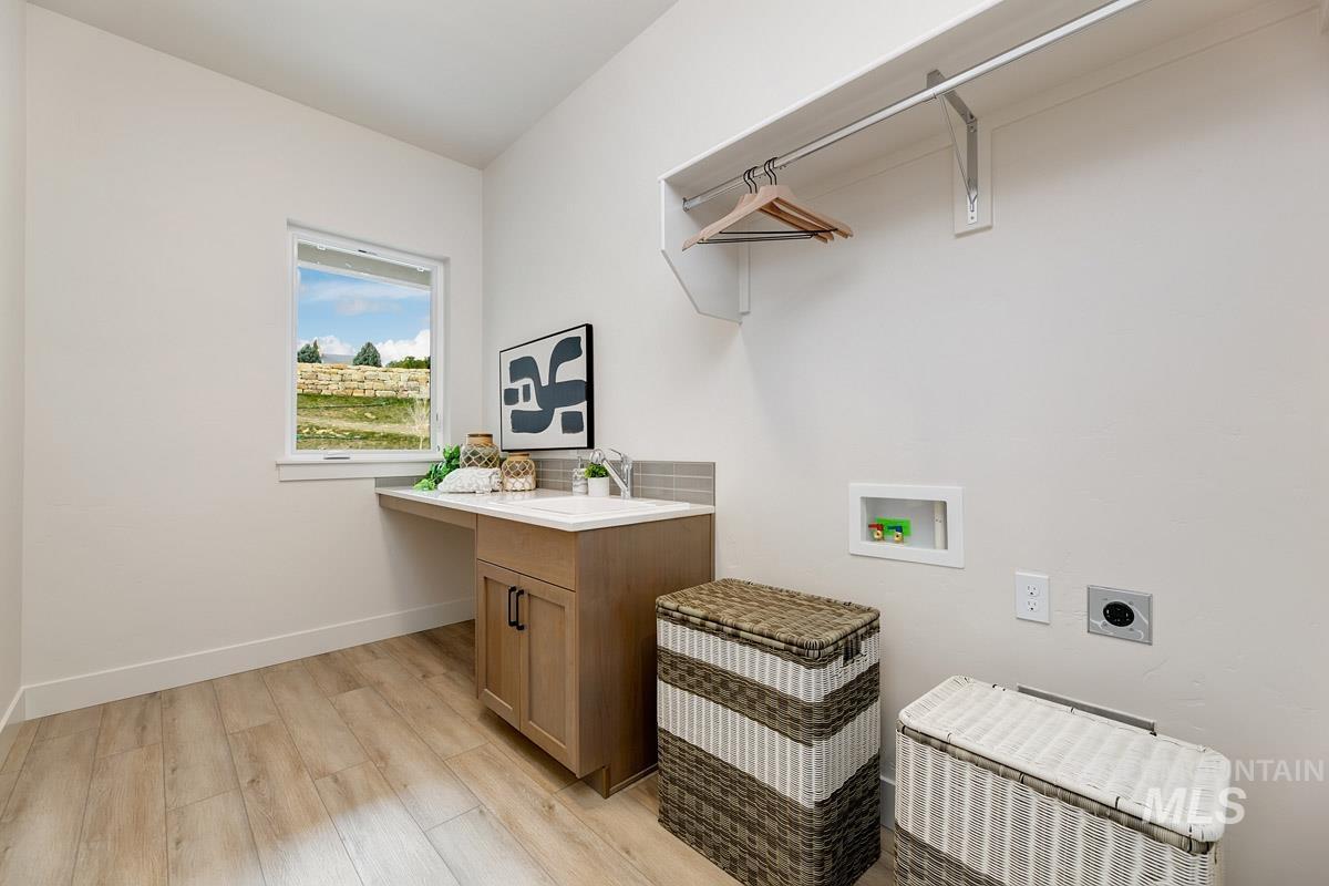 9320 W Sooty Grouse Ct, Boise, Idaho 83714, 4 Bedrooms, 3.5 Bathrooms, Residential For Sale, Price $1,458,370,MLS 98981029