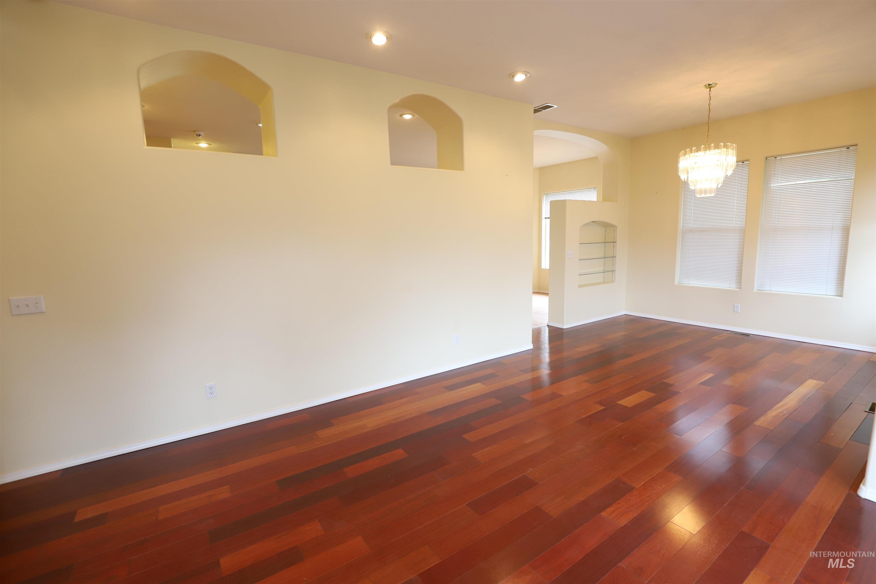 1368 Stoneybrook Circle, Twin Falls, Idaho 83301, 6 Bedrooms, 3.5 Bathrooms, Residential For Sale, Price $689,900, 98981030