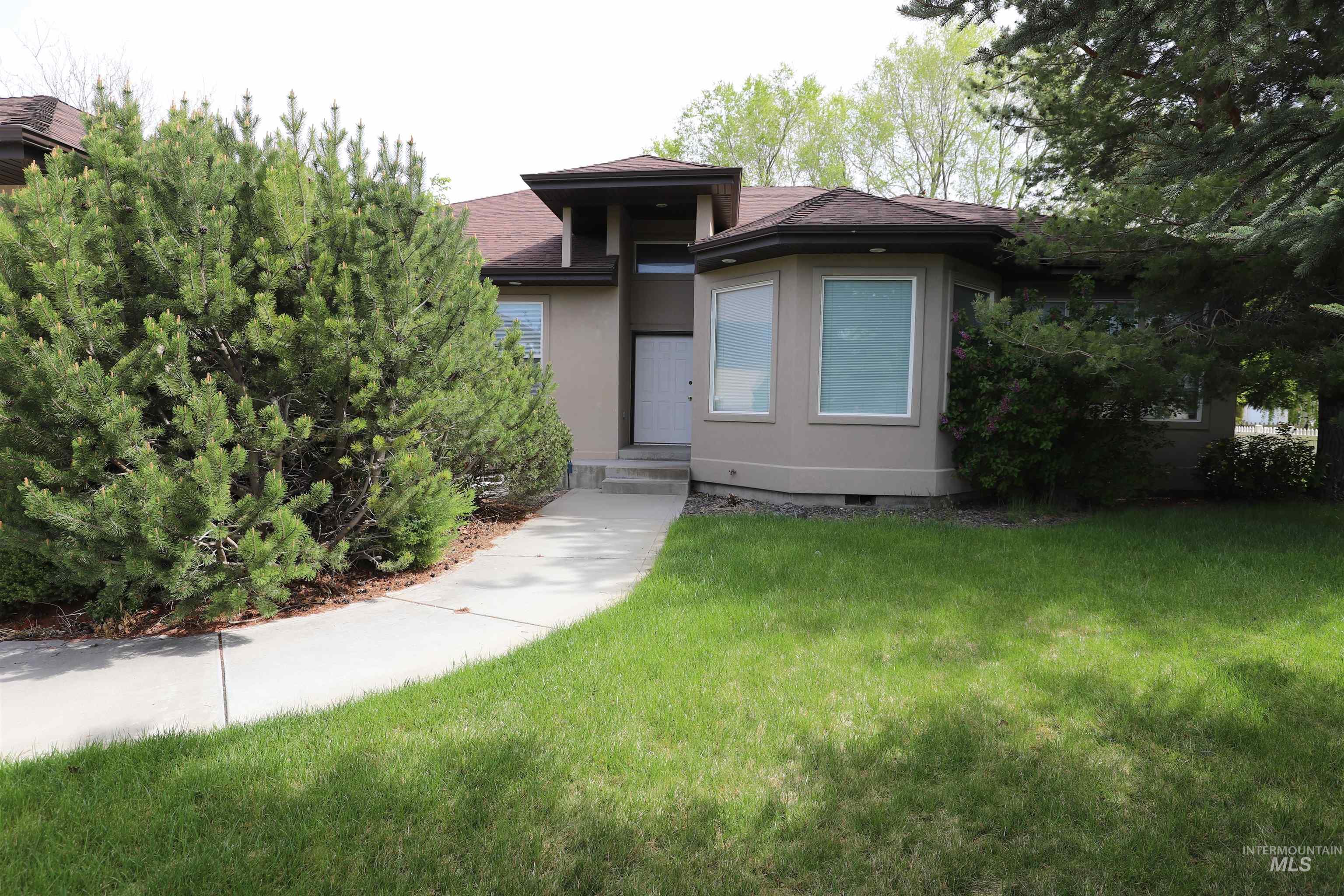 1368 Stoneybrook Circle, Twin Falls, Idaho 83301, 6 Bedrooms, 3.5 Bathrooms, Residential For Sale, Price $689,900, 98981030