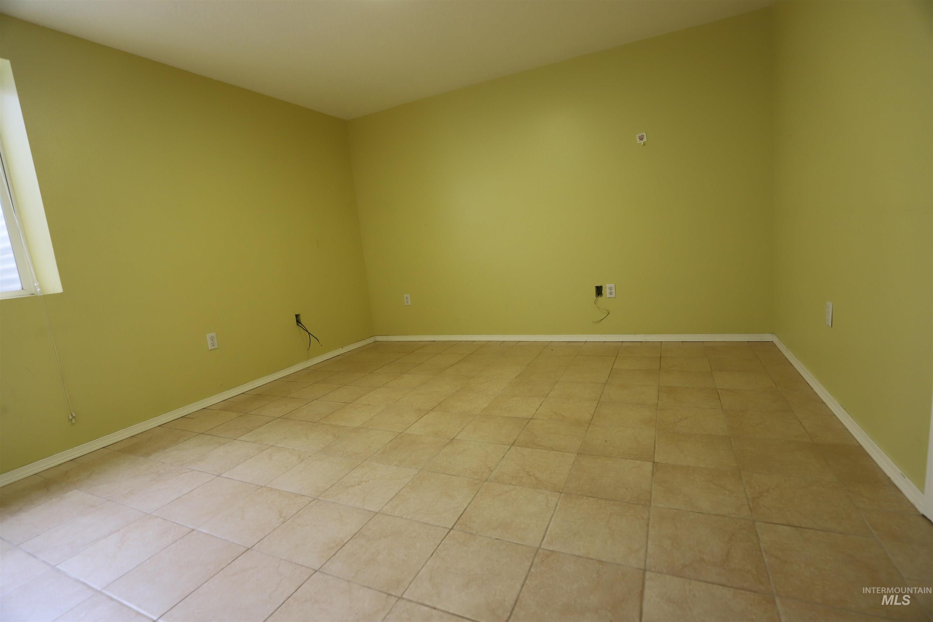 1368 Stoneybrook Circle, Twin Falls, Idaho 83301, 6 Bedrooms, 3.5 Bathrooms, Residential For Sale, Price $689,900, 98981030