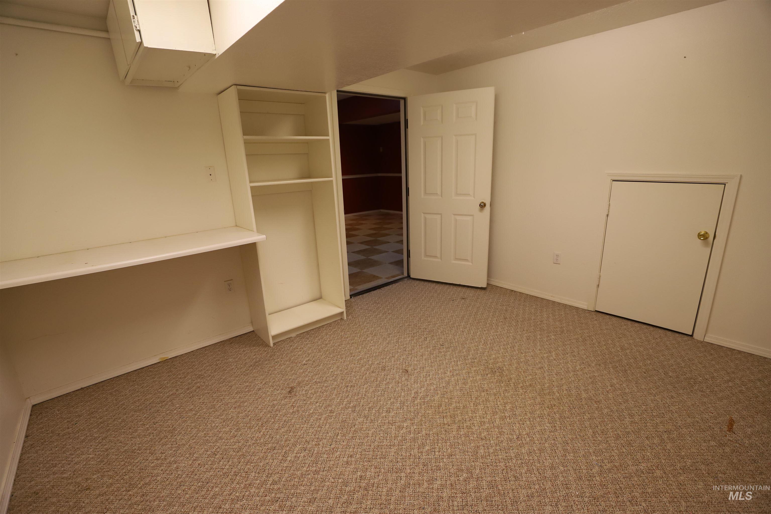 1368 Stoneybrook Circle, Twin Falls, Idaho 83301, 6 Bedrooms, 3.5 Bathrooms, Residential For Sale, Price $689,900, 98981030