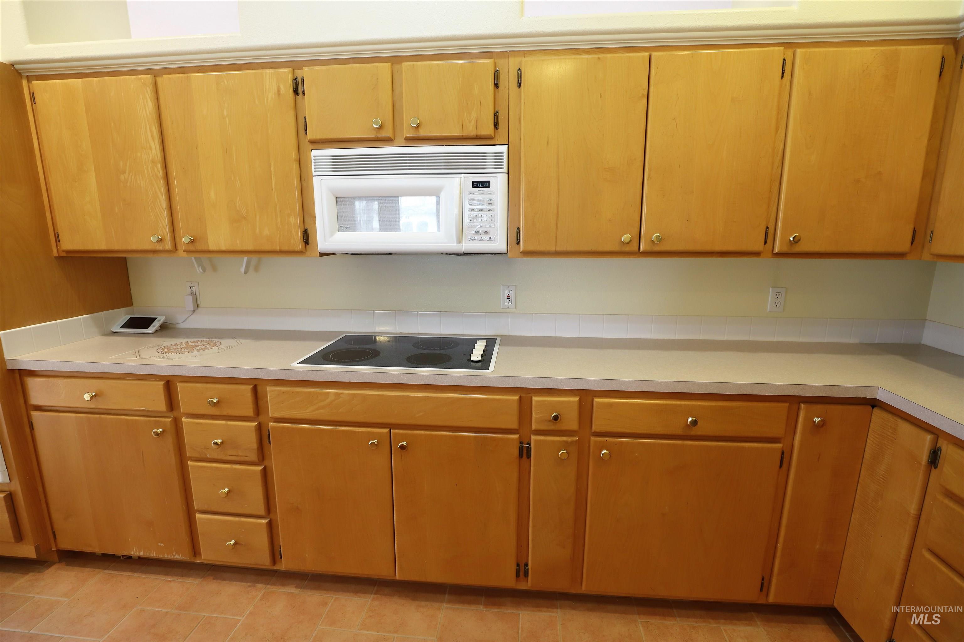 1368 Stoneybrook Circle, Twin Falls, Idaho 83301, 6 Bedrooms, 3.5 Bathrooms, Residential For Sale, Price $689,900, 98981030