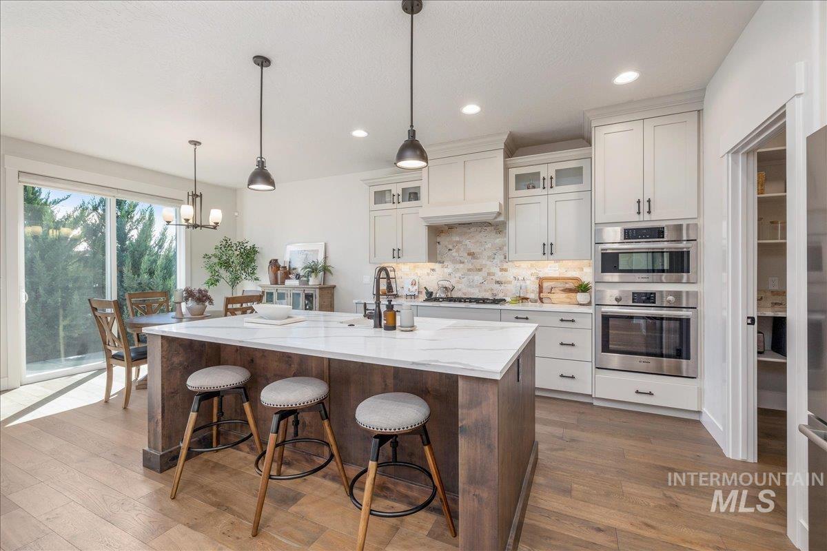 3106 N Gaviola St., Meridian, Idaho 83646, 2 Bedrooms, 3 Bathrooms, Residential For Sale, Price $599,000, 98981033