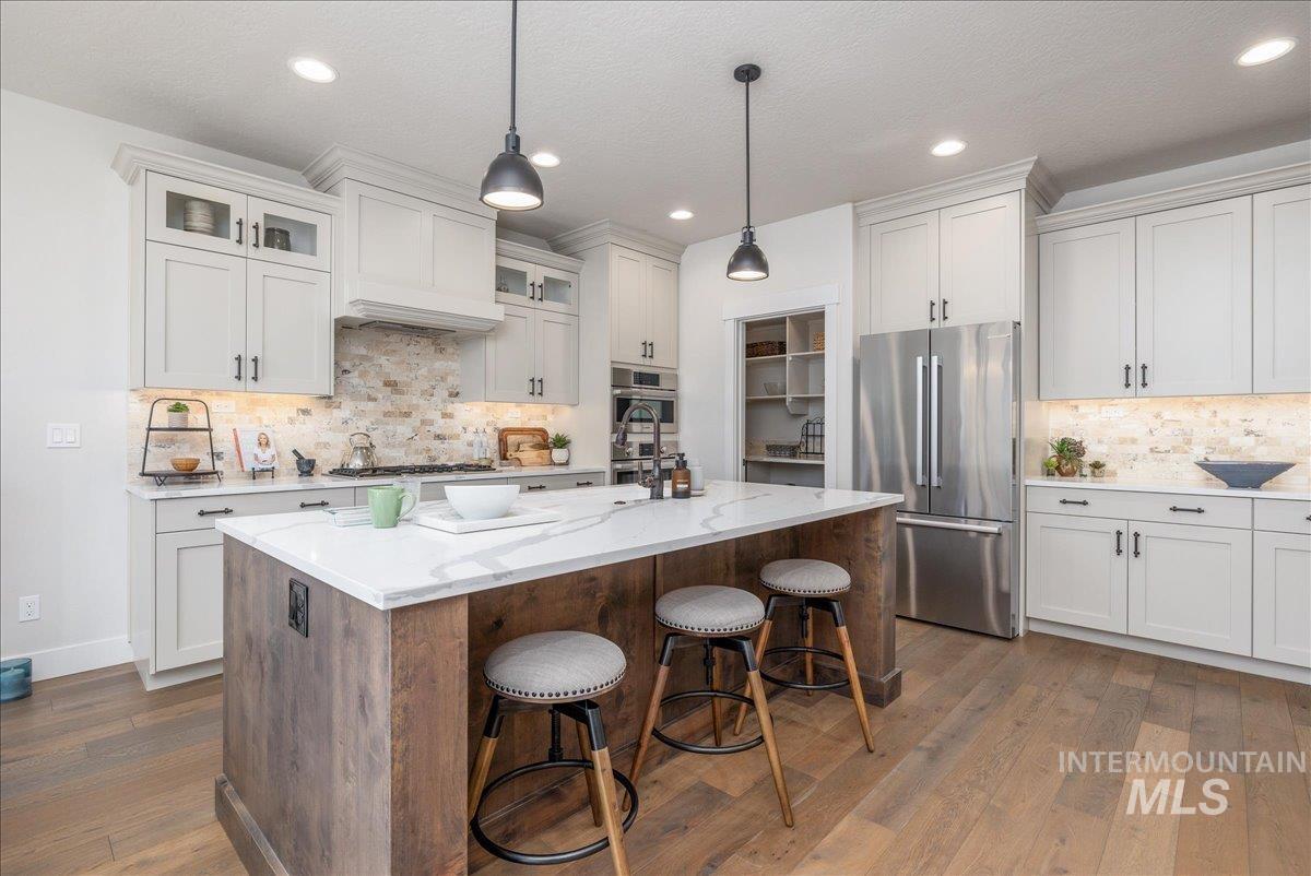 3106 N Gaviola St., Meridian, Idaho 83646, 2 Bedrooms, 3 Bathrooms, Residential For Sale, Price $599,000, 98981033