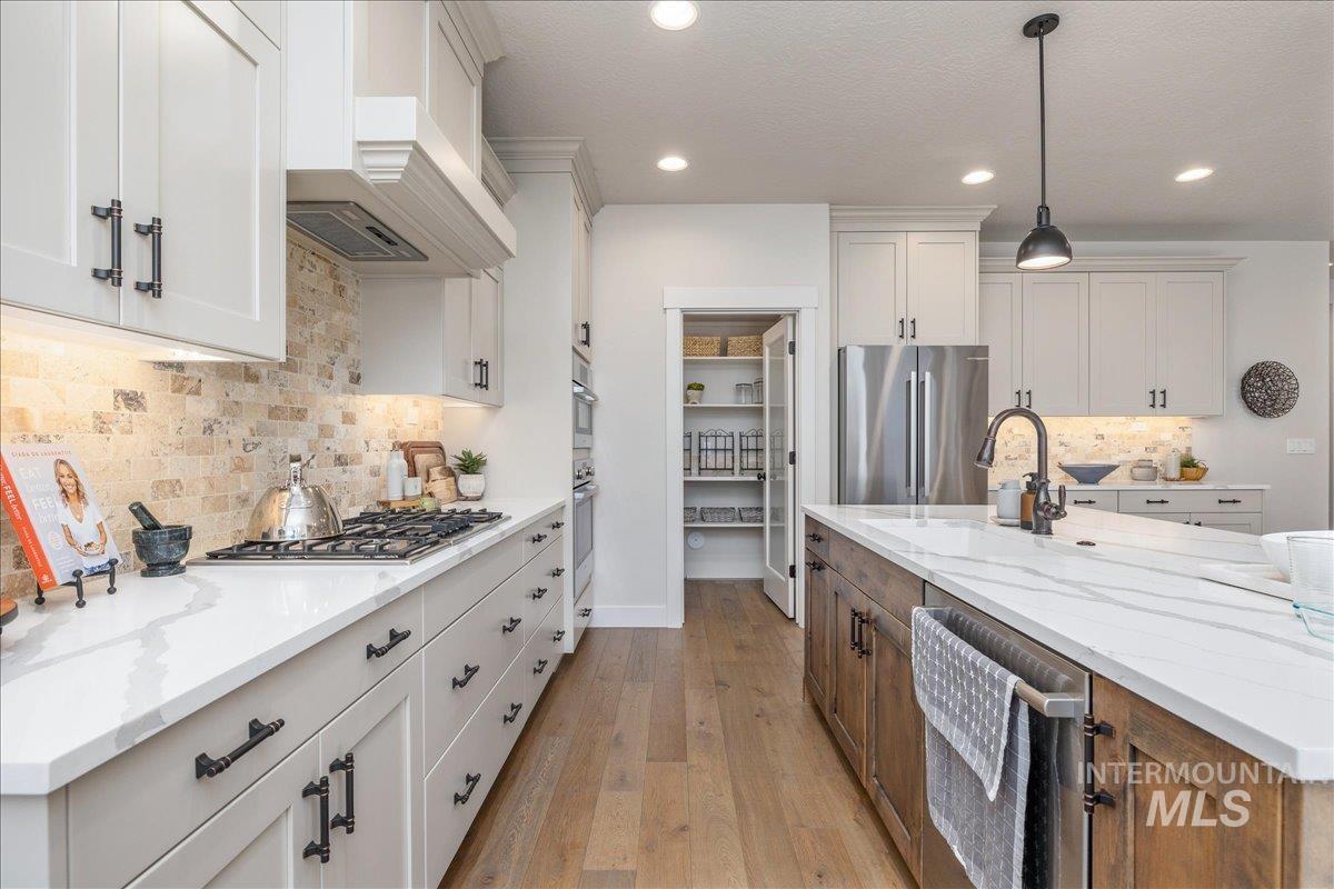 3106 N Gaviola St., Meridian, Idaho 83646, 2 Bedrooms, 3 Bathrooms, Residential For Sale, Price $599,000, 98981033