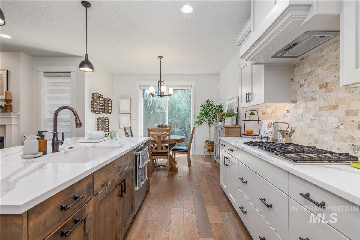 3106 N Gaviola St., Meridian, Idaho 83646, 2 Bedrooms, 3 Bathrooms, Residential For Sale, Price $599,000, 98981033