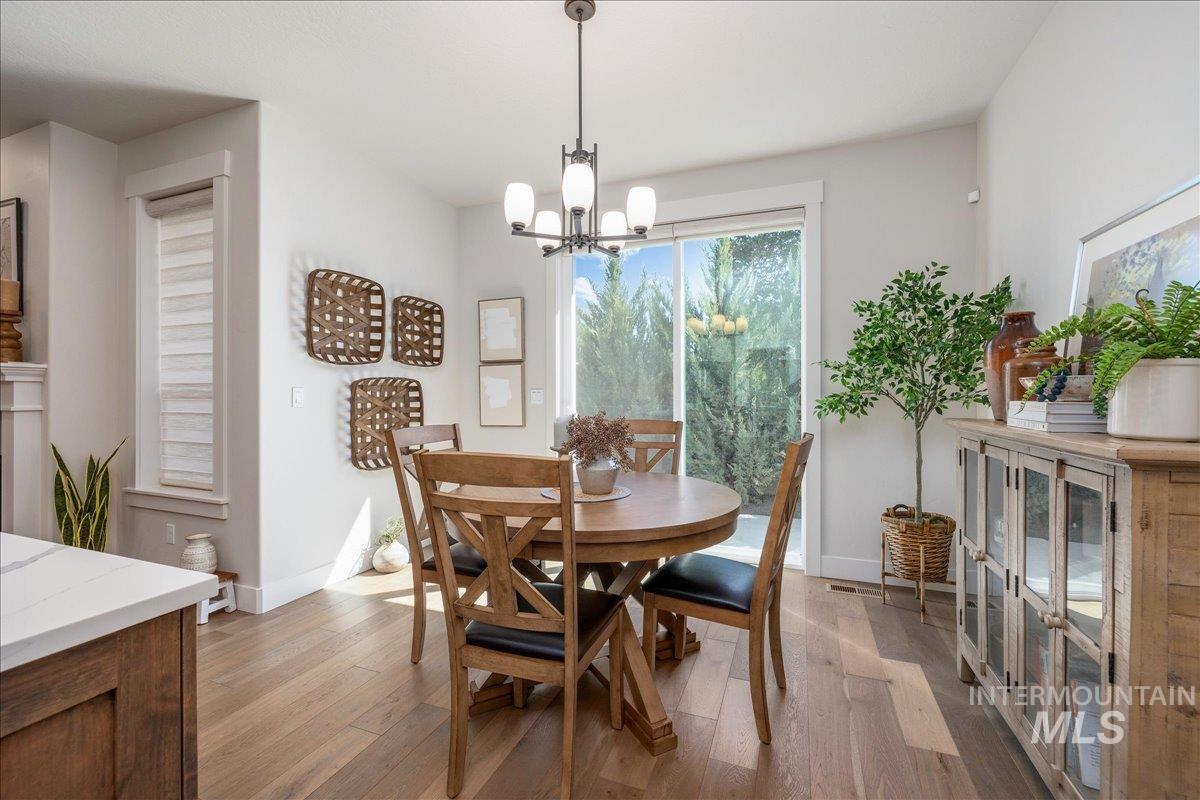 3106 N Gaviola St., Meridian, Idaho 83646, 2 Bedrooms, 3 Bathrooms, Residential For Sale, Price $599,000, 98981033