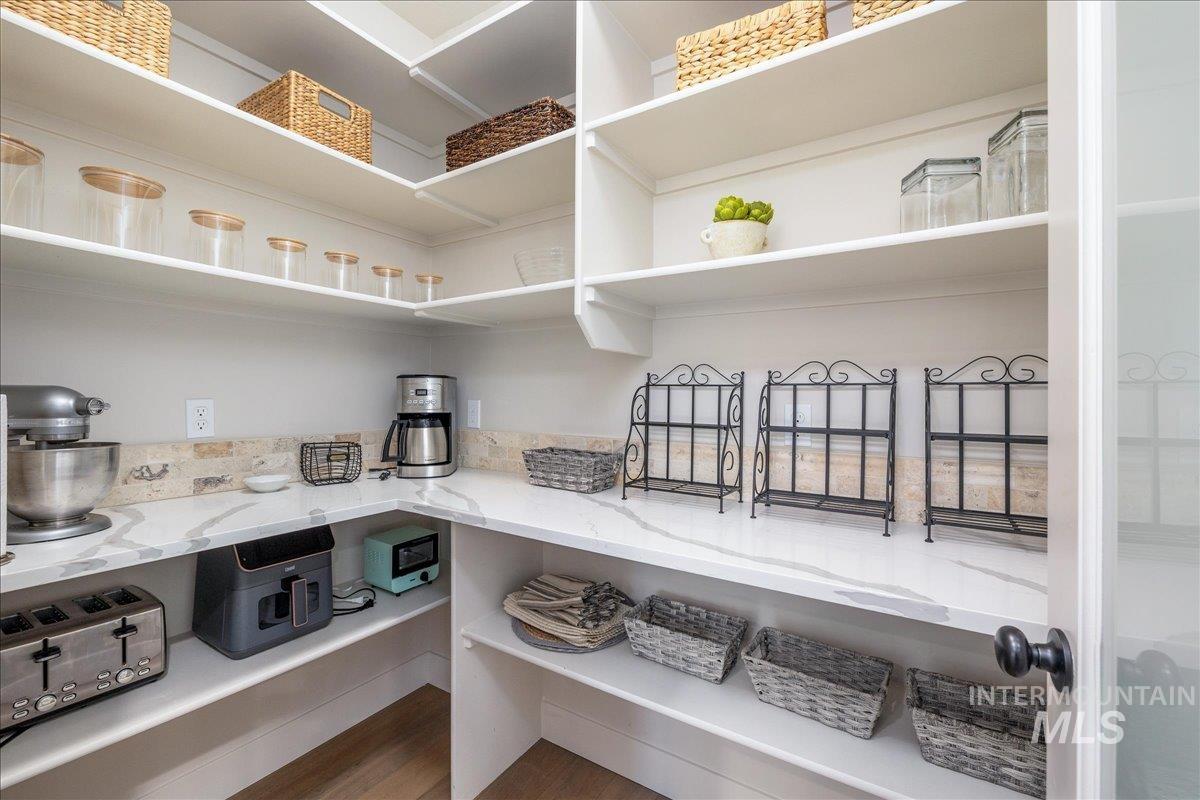 3106 N Gaviola St., Meridian, Idaho 83646, 2 Bedrooms, 3 Bathrooms, Residential For Sale, Price $599,000, 98981033