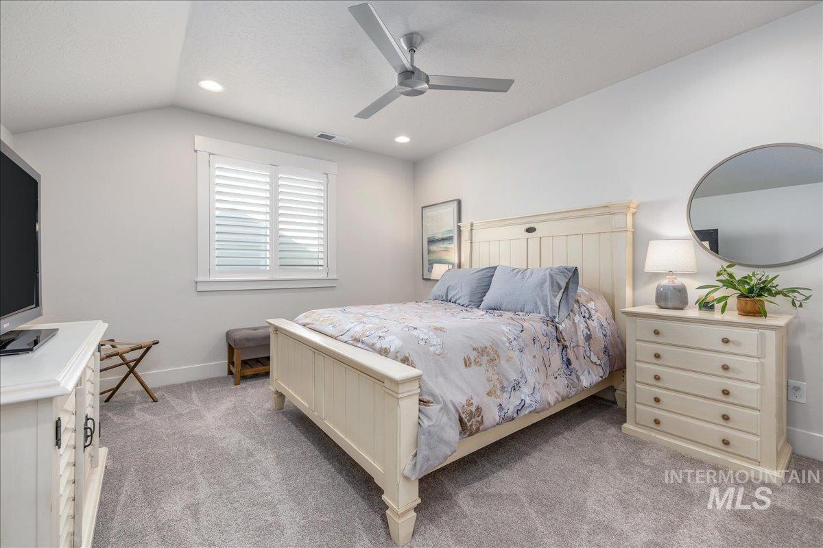 3106 N Gaviola St., Meridian, Idaho 83646, 2 Bedrooms, 3 Bathrooms, Residential For Sale, Price $599,000, 98981033