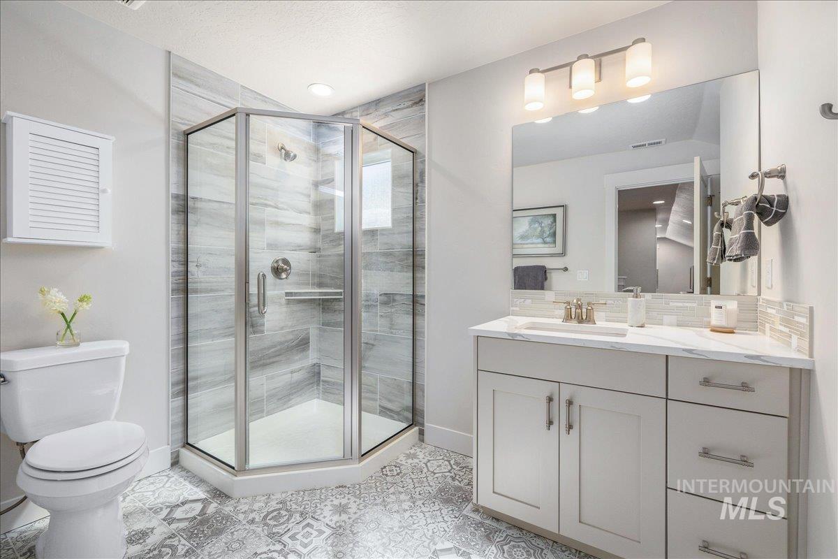 3106 N Gaviola St., Meridian, Idaho 83646, 2 Bedrooms, 3 Bathrooms, Residential For Sale, Price $599,000, 98981033