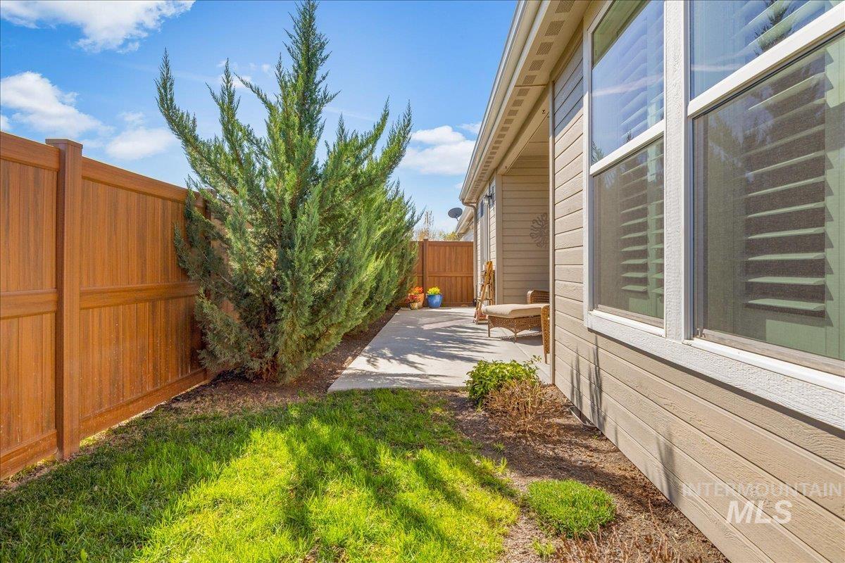 3106 N Gaviola St., Meridian, Idaho 83646, 2 Bedrooms, 3 Bathrooms, Residential For Sale, Price $599,000, 98981033