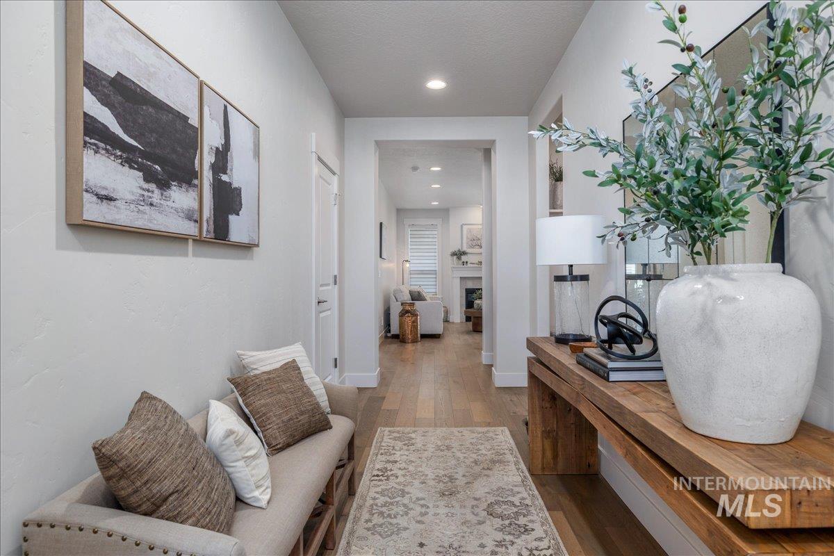 3106 N Gaviola St., Meridian, Idaho 83646, 2 Bedrooms, 3 Bathrooms, Residential For Sale, Price $599,000, 98981033