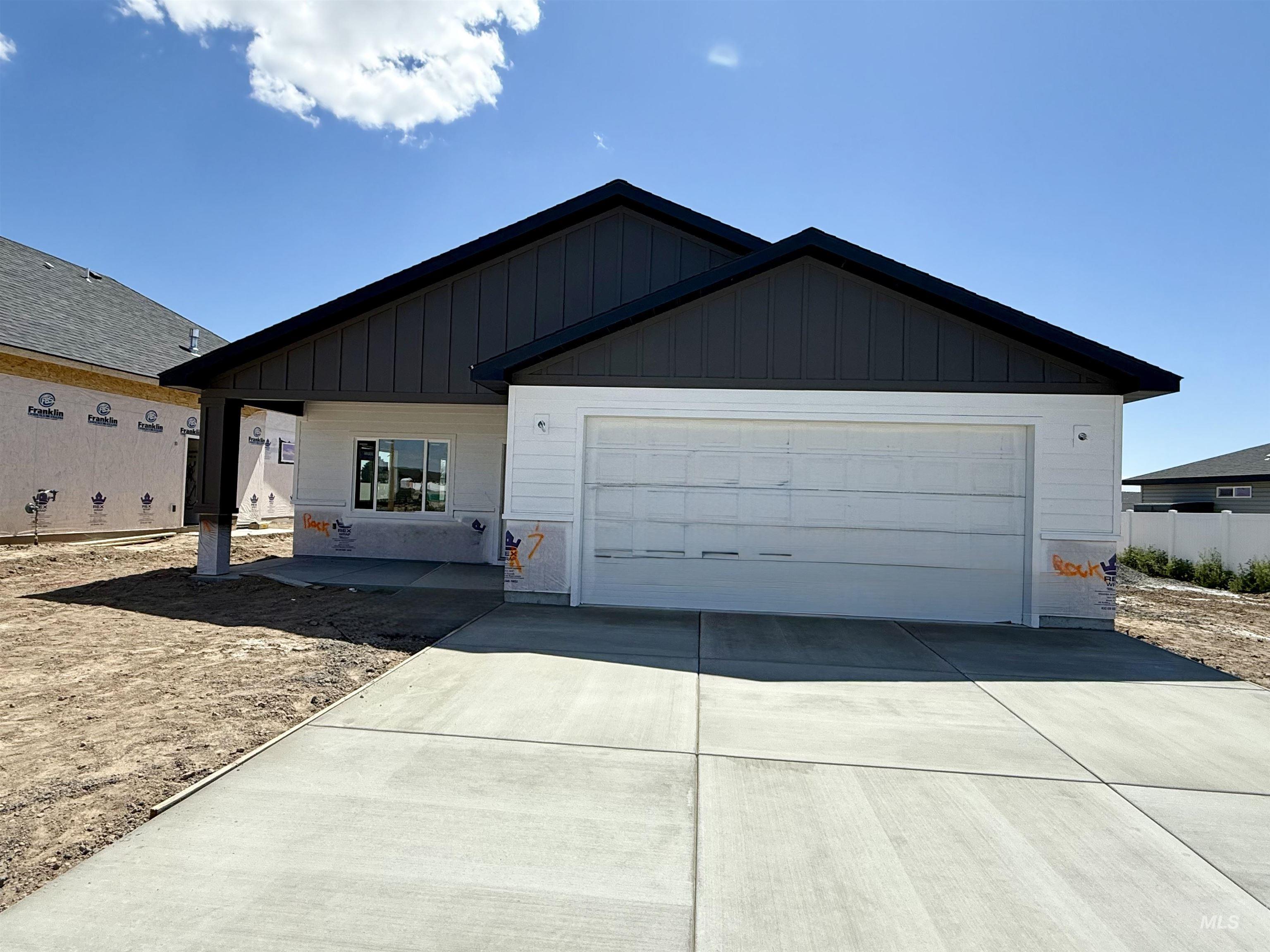 1317 E 18th Ave., Jerome, Idaho 83338, 3 Bedrooms, 2 Bathrooms, Residential For Sale, Price $379,000,MLS 98981035