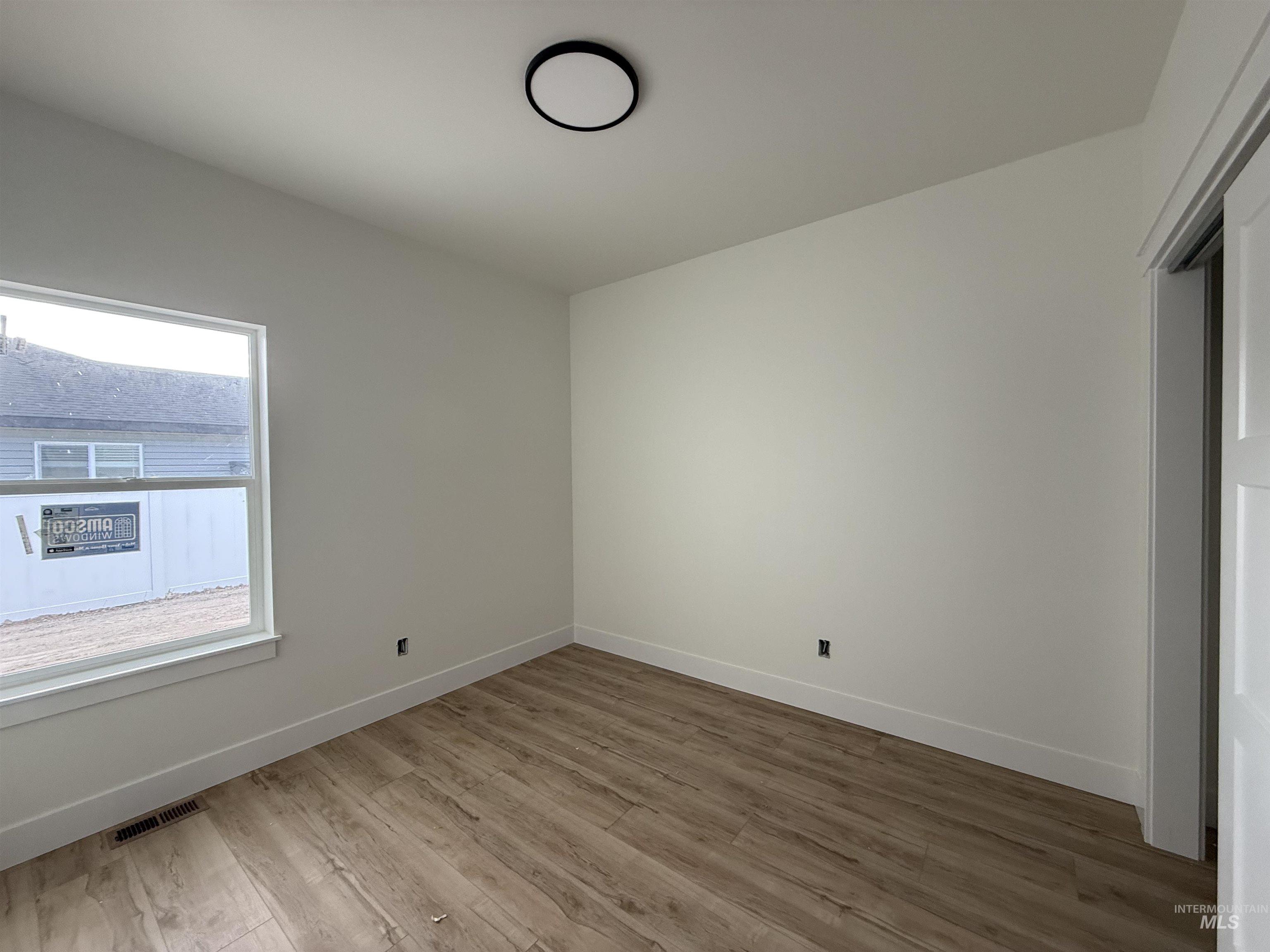 1317 E 18th Ave., Jerome, Idaho 83338, 3 Bedrooms, 2 Bathrooms, Residential For Sale, Price $379,000, 98981035