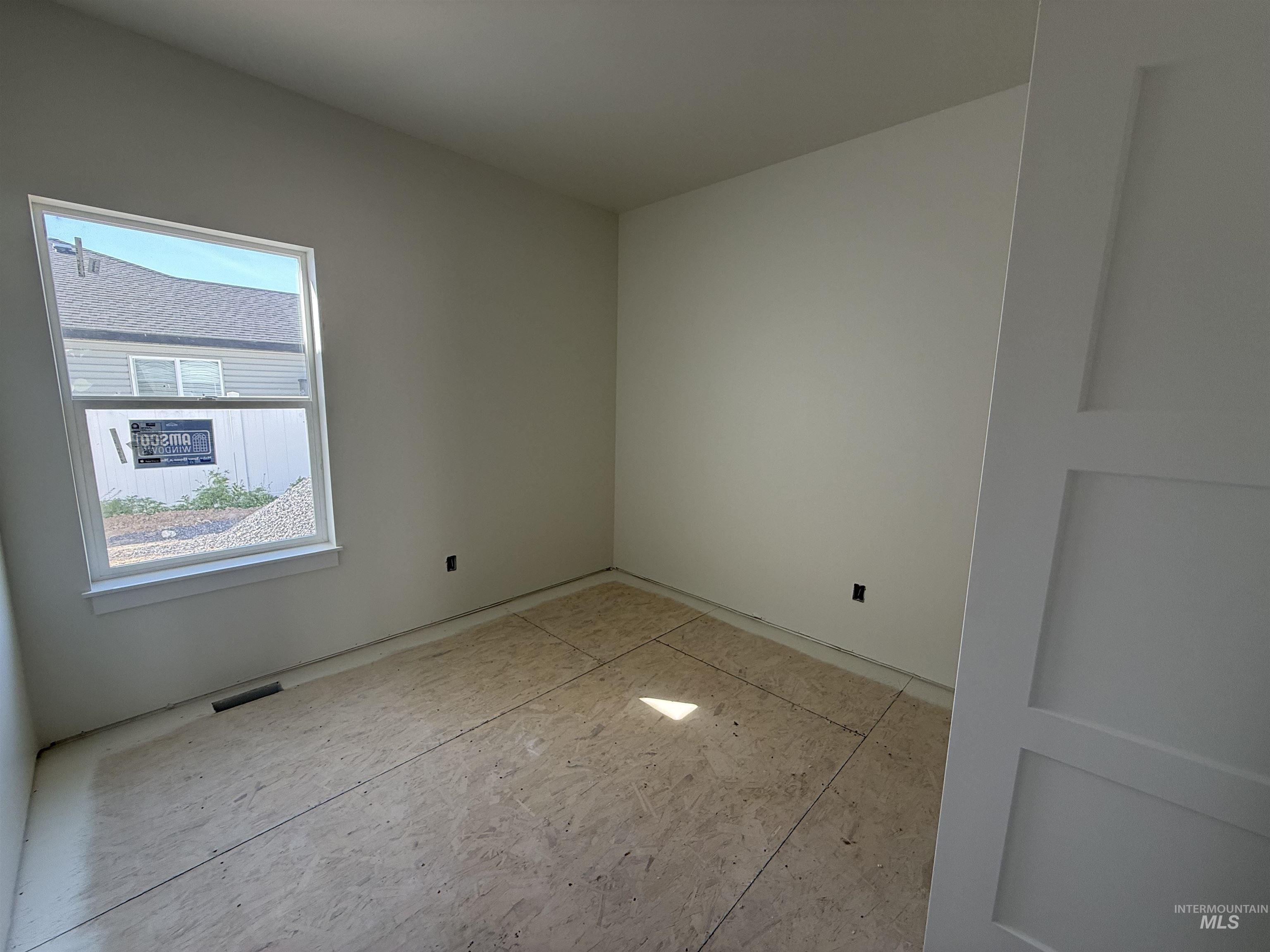 1317 E 18th Ave., Jerome, Idaho 83338, 3 Bedrooms, 2 Bathrooms, Residential For Sale, Price $379,000,MLS 98981035