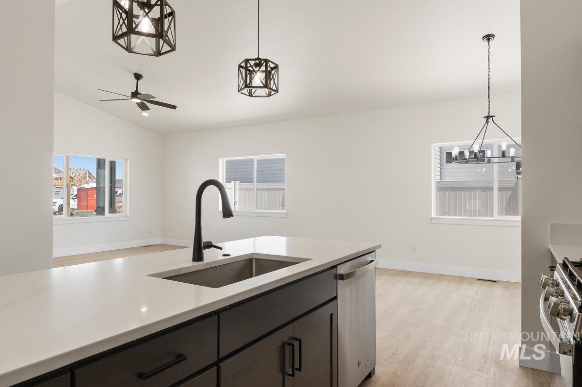 1317 E 18th Ave., Jerome, Idaho 83338, 3 Bedrooms, 2 Bathrooms, Residential For Sale, Price $379,000, 98981035