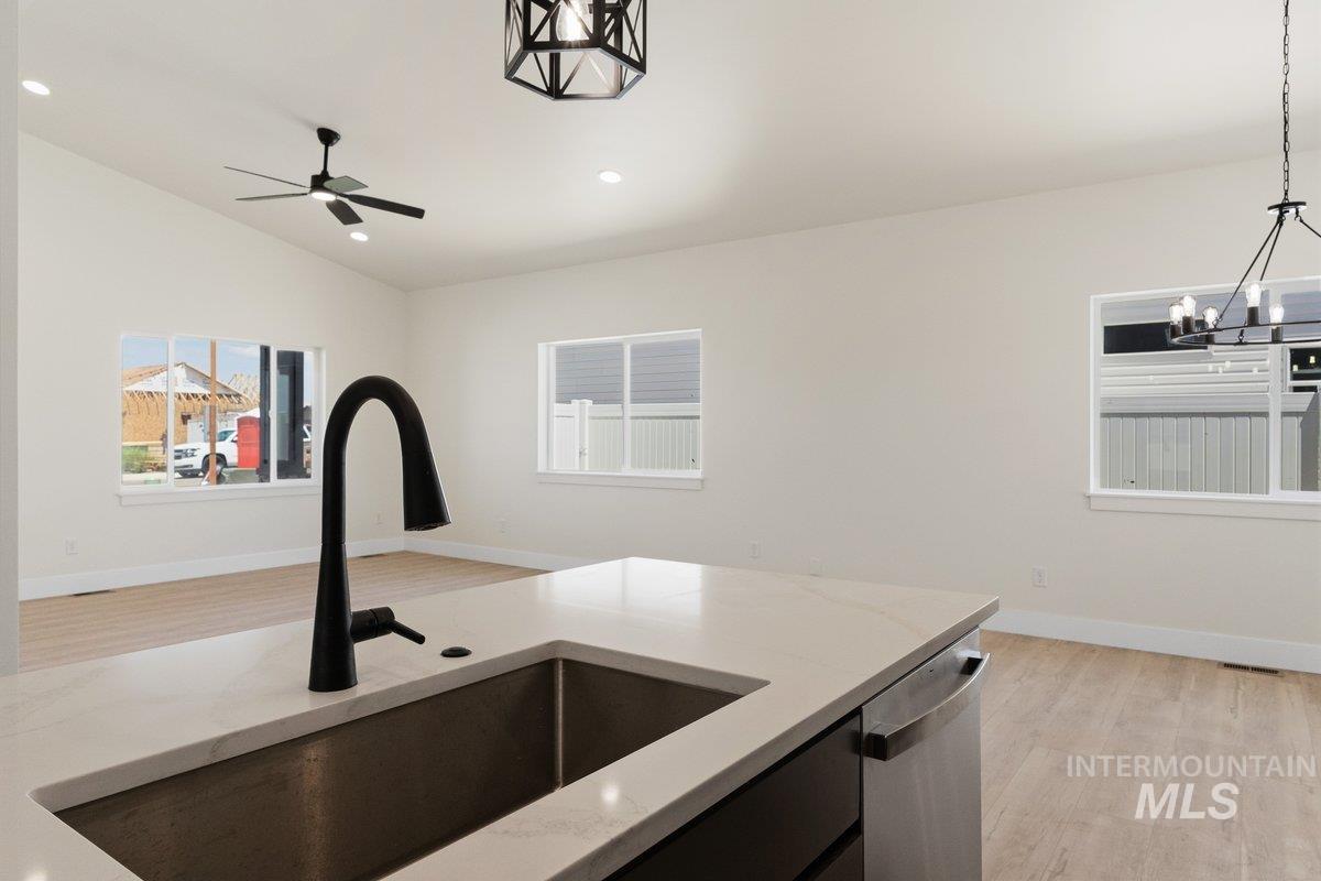 1317 E 18th Ave., Jerome, Idaho 83338, 3 Bedrooms, 2 Bathrooms, Residential For Sale, Price $379,000, 98981035