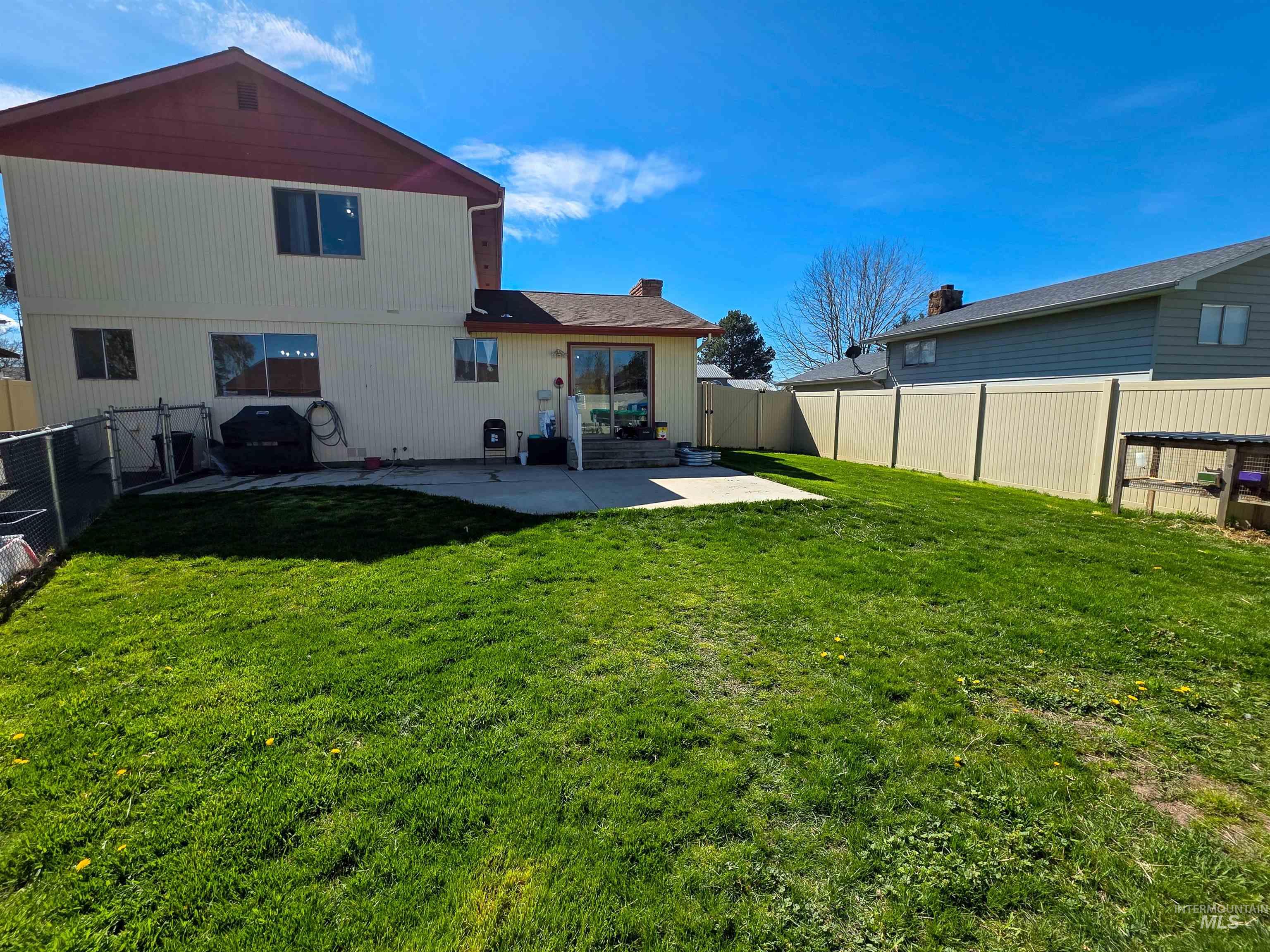 2019 Birch Ave, Lewiston, Idaho 83501, 3 Bedrooms, 2.5 Bathrooms, Residential For Sale, Price $429,999, 98981043