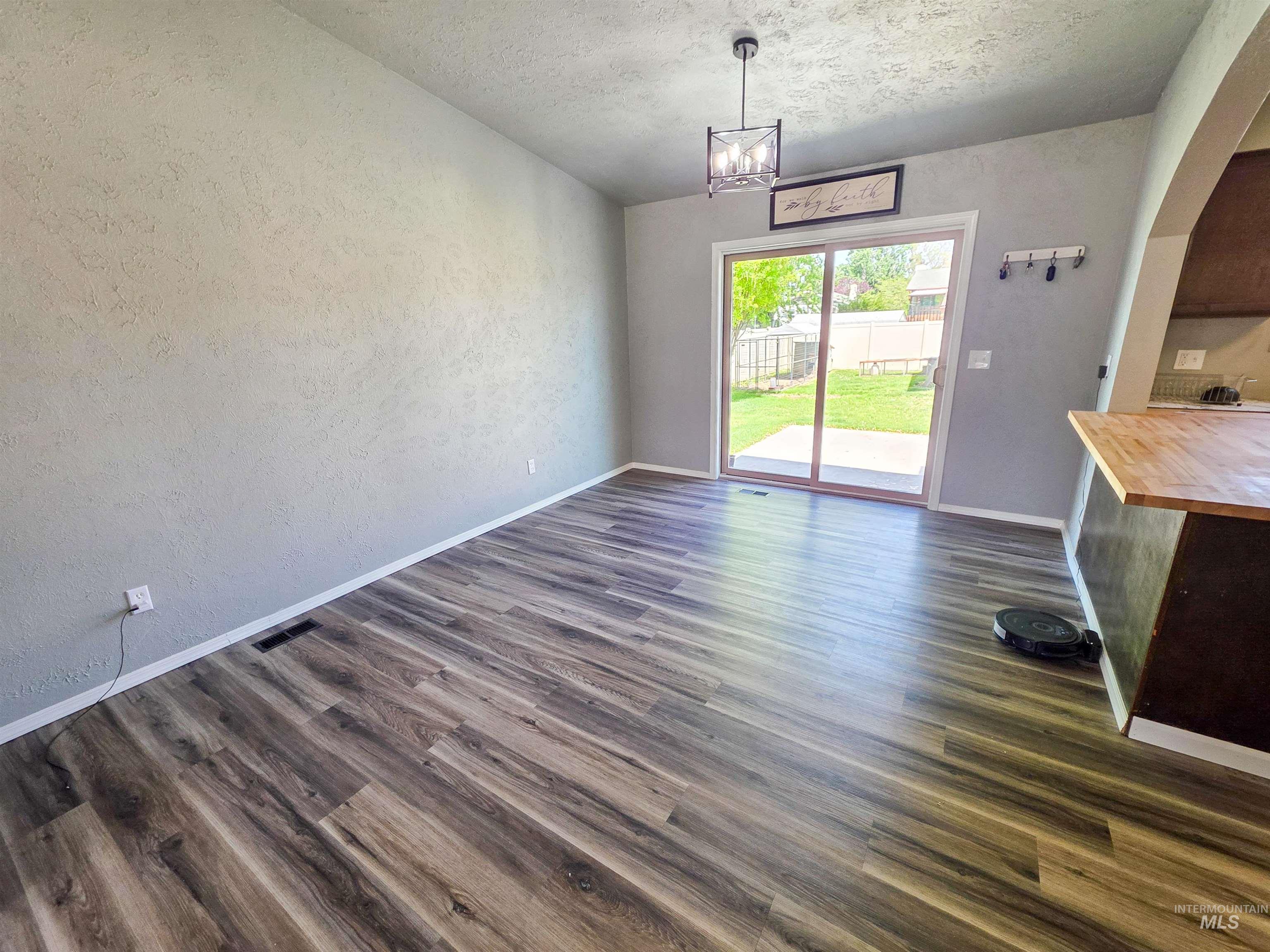 2019 Birch Ave, Lewiston, Idaho 83501, 3 Bedrooms, 2.5 Bathrooms, Residential For Sale, Price $422,500, 98981043
