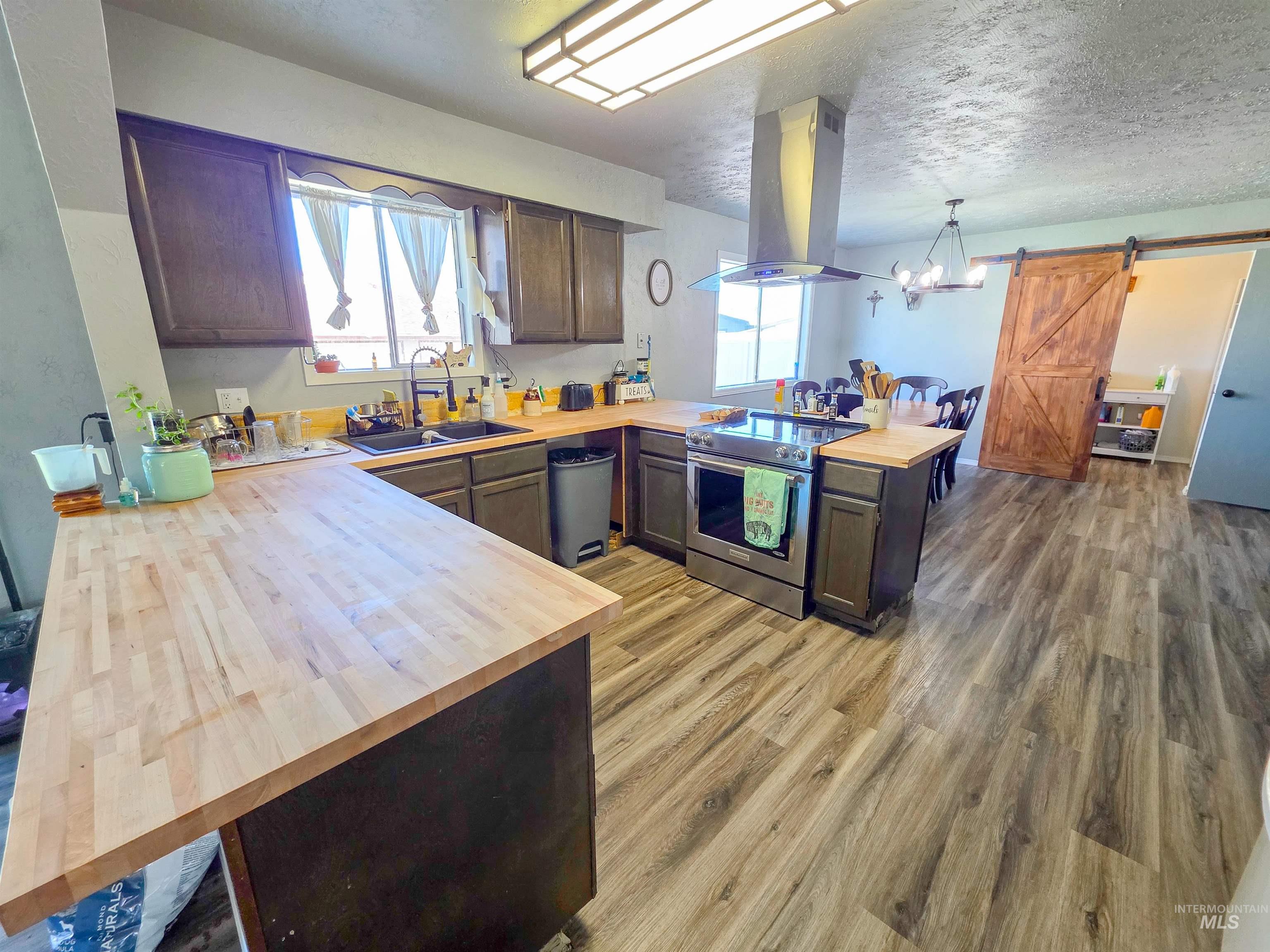 2019 Birch Ave, Lewiston, Idaho 83501, 3 Bedrooms, 2.5 Bathrooms, Residential For Sale, Price $429,999, 98981043