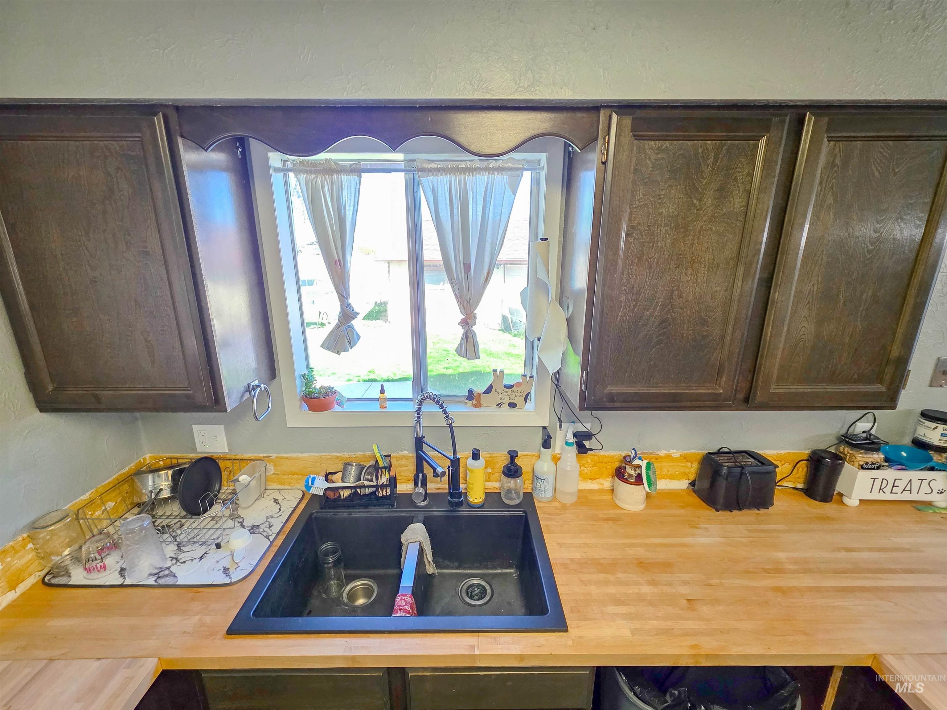 2019 Birch Ave, Lewiston, Idaho 83501, 3 Bedrooms, 2.5 Bathrooms, Residential For Sale, Price $429,999, 98981043