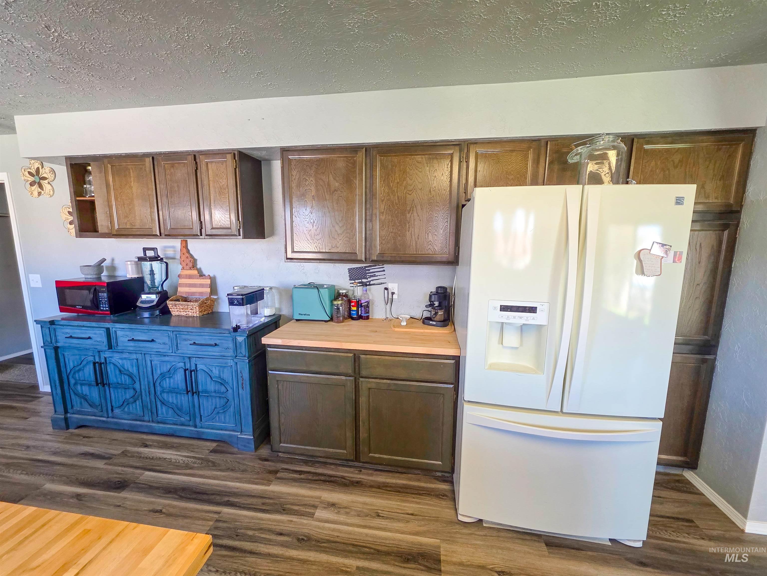 2019 Birch Ave, Lewiston, Idaho 83501, 3 Bedrooms, 2.5 Bathrooms, Residential For Sale, Price $429,999, 98981043