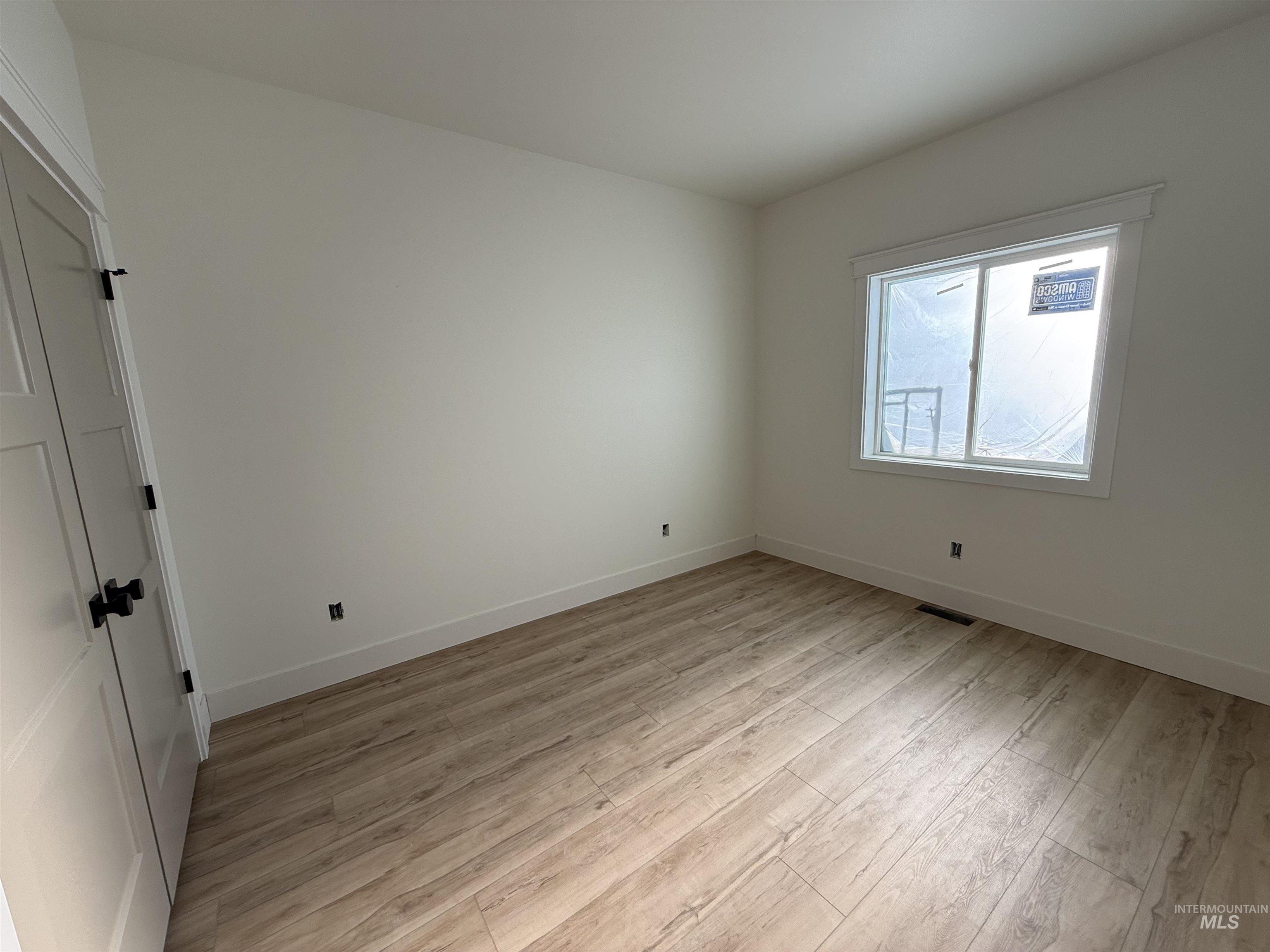 1331 E 19th Ave., Jerome, Idaho 83338, 4 Bedrooms, 2 Bathrooms, Residential For Sale, Price $439,000, 98981044