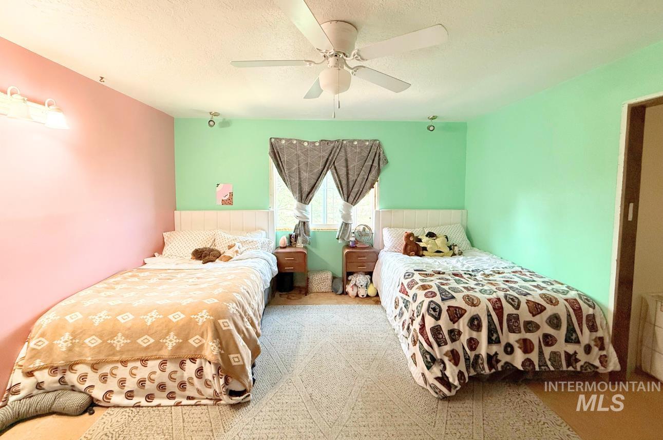 4055 N Canyon Ridge Dr, Twin Falls, Idaho 83301, 4 Bedrooms, 2 Bathrooms, Residential For Sale, Price $750,000, 98981045