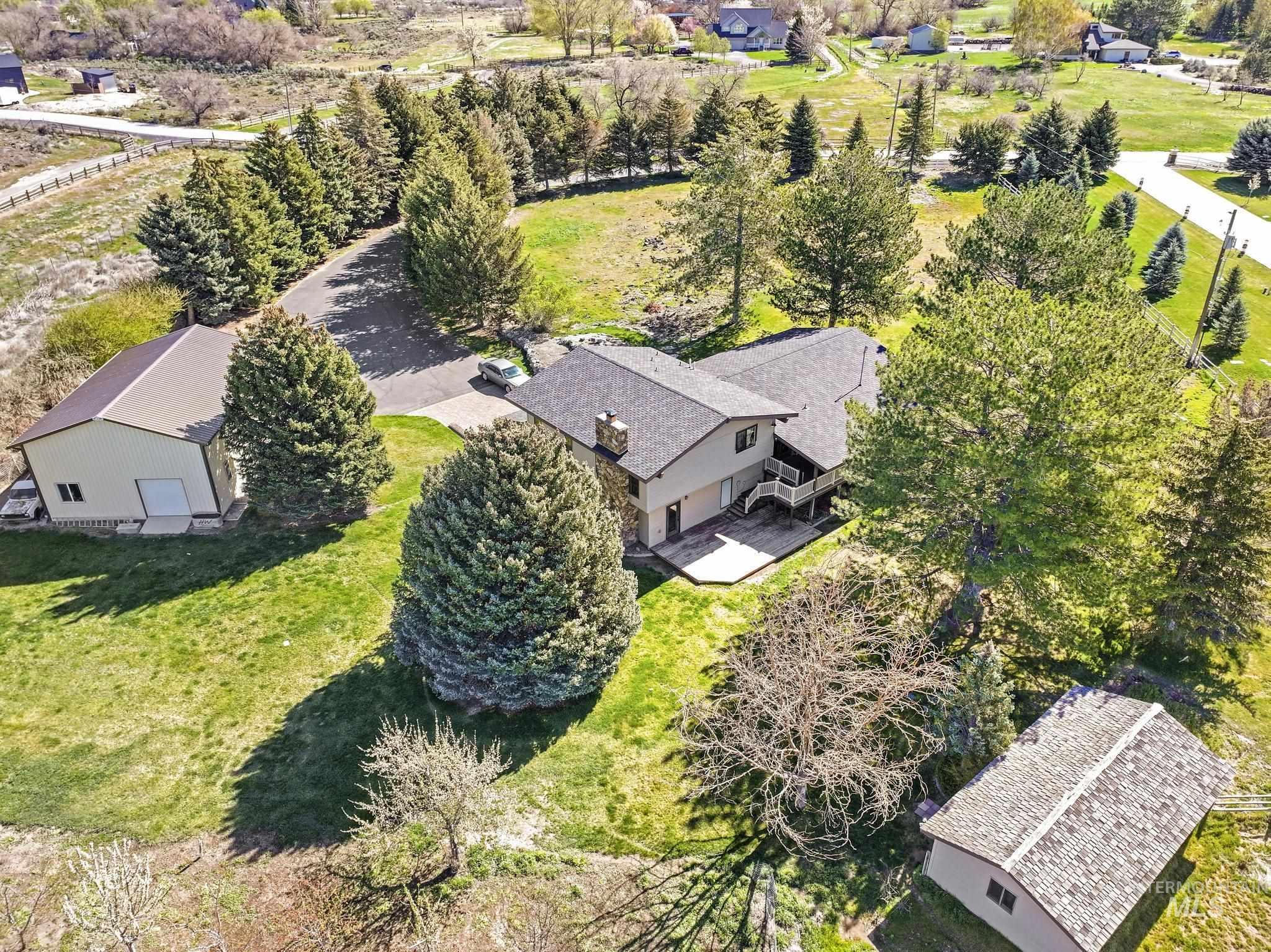 4055 N Canyon Ridge Dr, Twin Falls, Idaho 83301, 4 Bedrooms, 2 Bathrooms, Residential For Sale, Price $750,000, 98981045