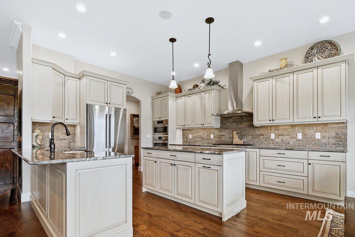 6451 Little Freezeout Rd., Caldwell, Idaho 83607, 7 Bedrooms, 6.5 Bathrooms, Residential For Sale, Price $3,599,000, 98981046