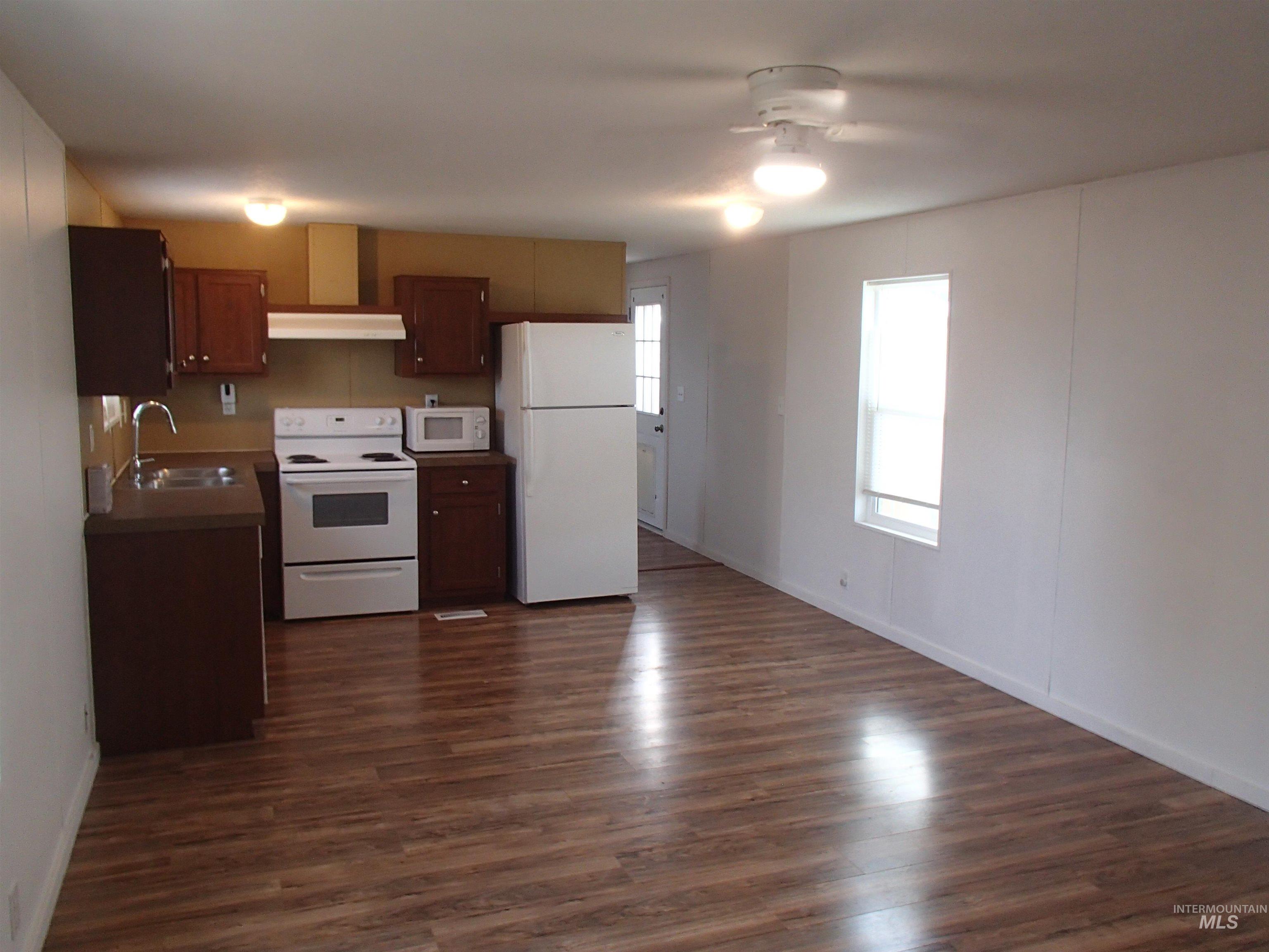 4117 Bear Valley, Nampa, Idaho 83687, 2 Bedrooms, 1 Bathroom, Residential For Sale, Price $114,900, 98981048