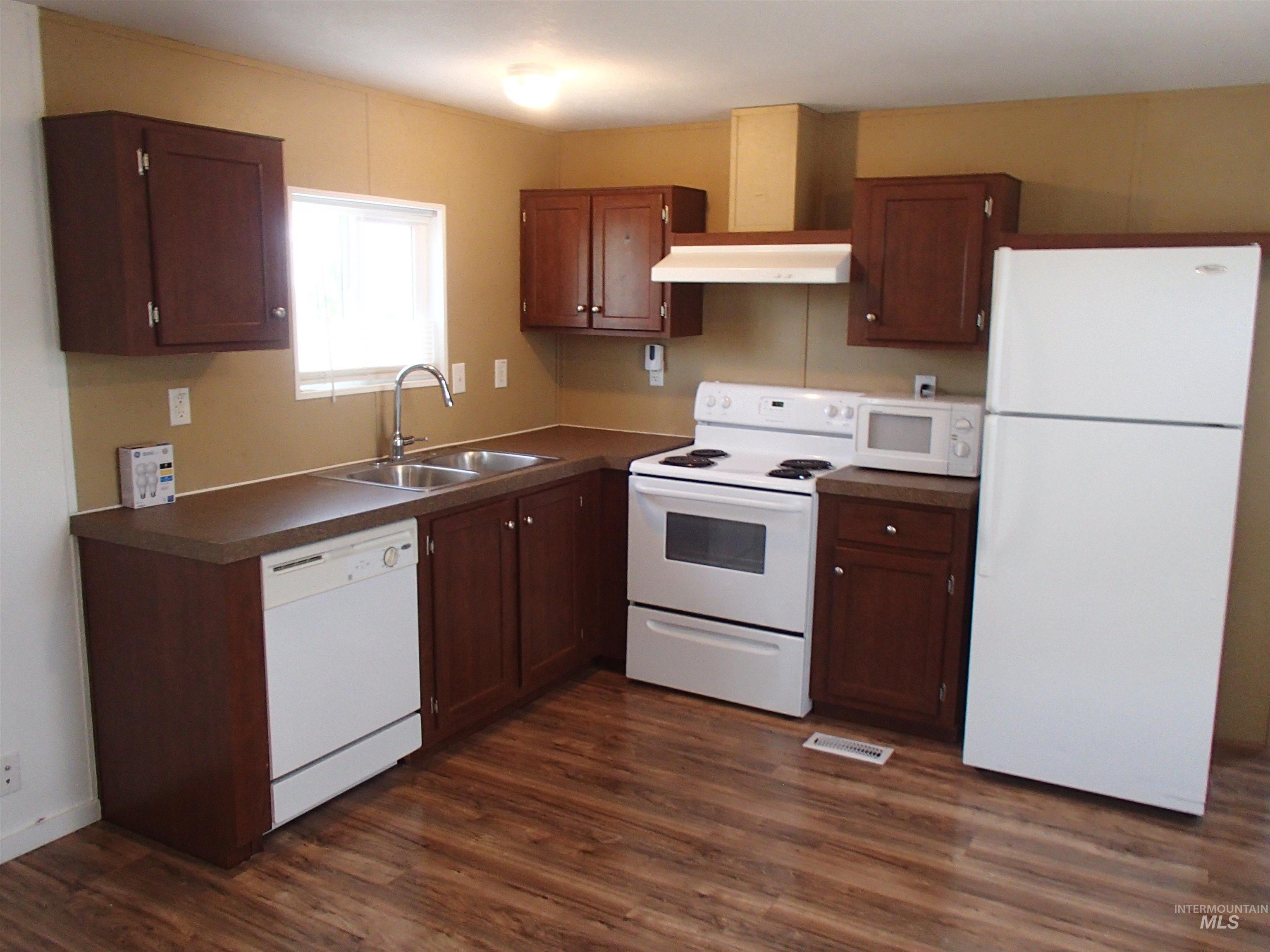 4117 Bear Valley, Nampa, Idaho 83687, 2 Bedrooms, 1 Bathroom, Residential For Sale, Price $114,900, 98981048