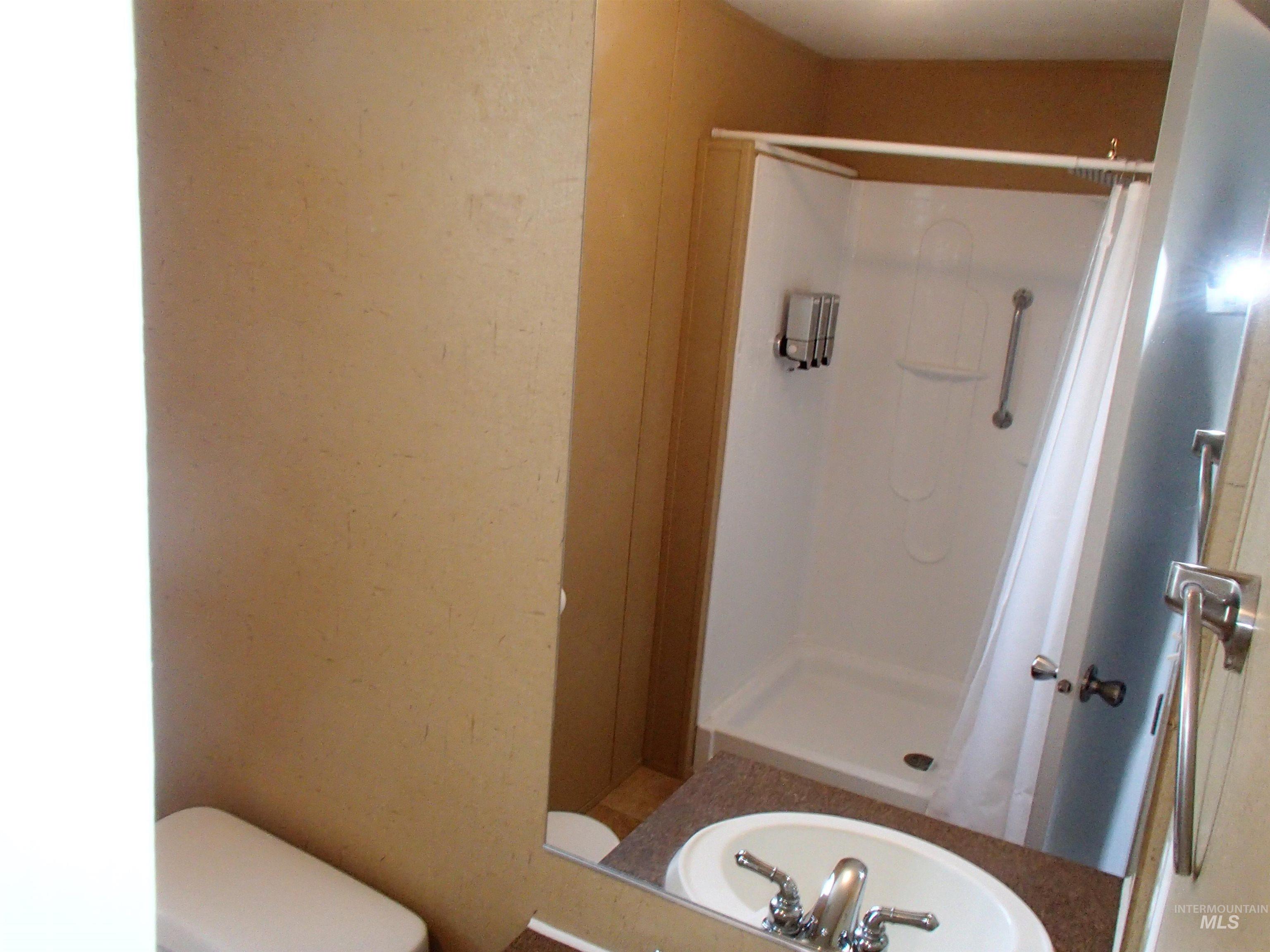 4117 Bear Valley, Nampa, Idaho 83687, 2 Bedrooms, 1 Bathroom, Residential For Sale, Price $114,900, 98981048