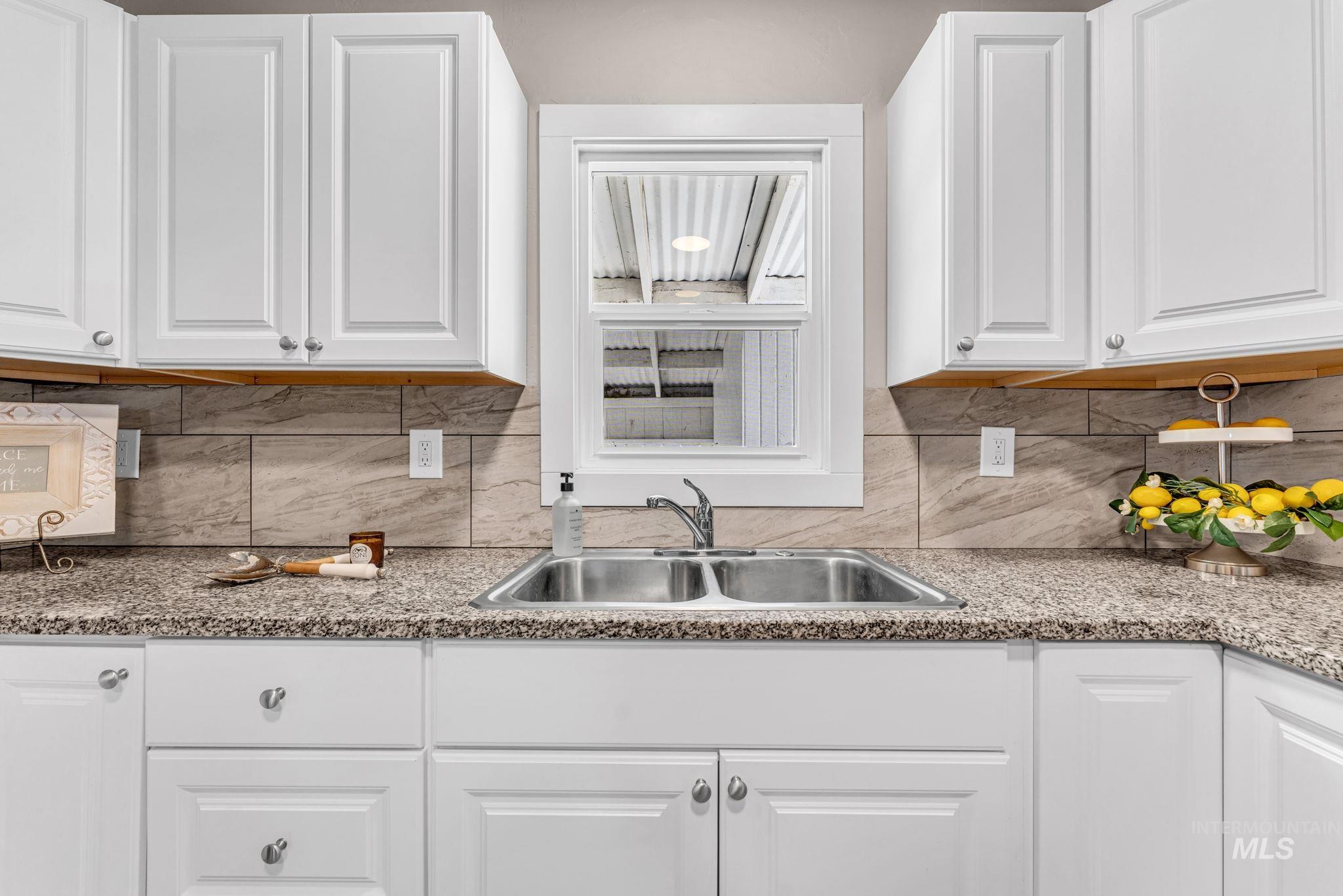 425 6th street, Filer, Idaho 83328, 2 Bedrooms, 1 Bathroom, Residential For Sale, Price $225,000, 98981050