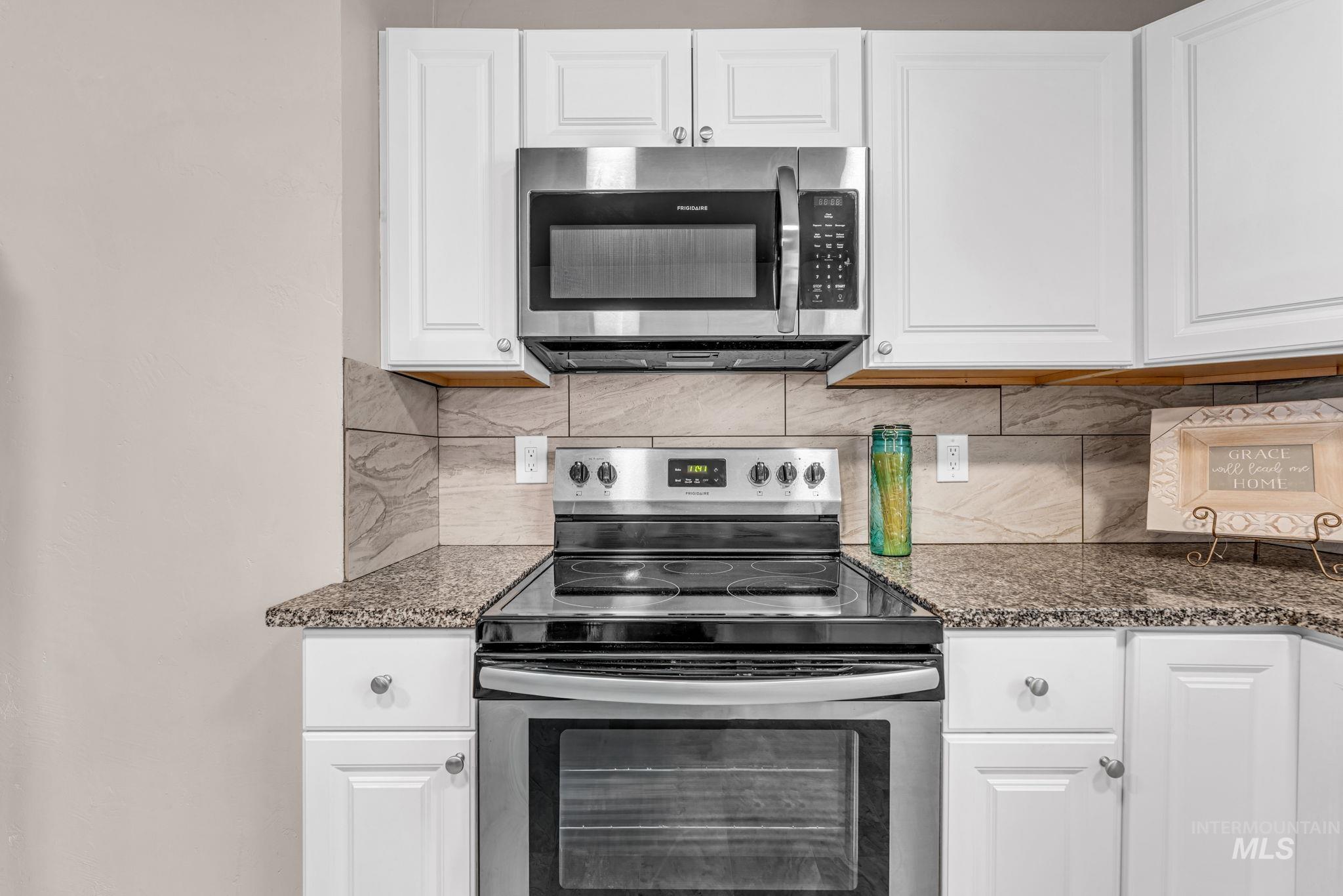 425 6th street, Filer, Idaho 83328, 2 Bedrooms, 1 Bathroom, Residential For Sale, Price $225,000, 98981050