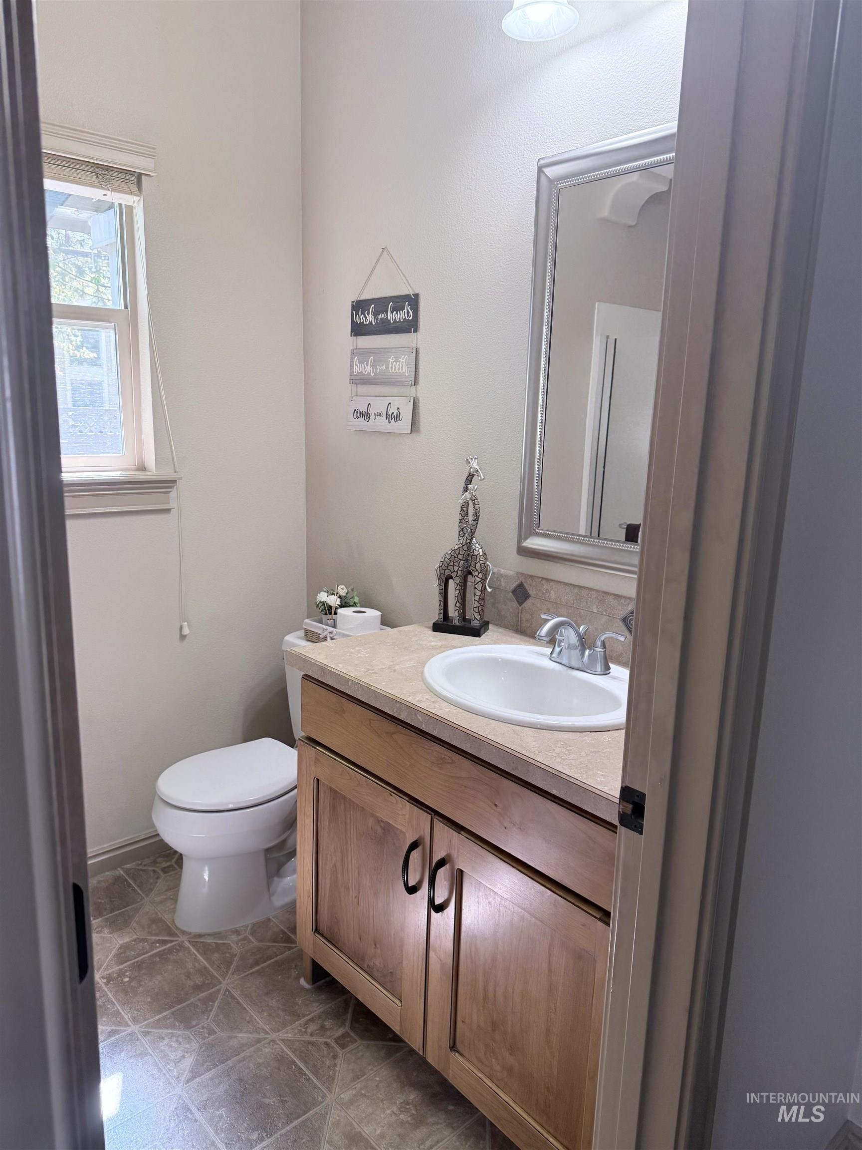 1809 W Milazzo St, Meridian, Idaho 83646, 5 Bedrooms, 3.5 Bathrooms, Residential For Sale, Price $775,900, 98981057