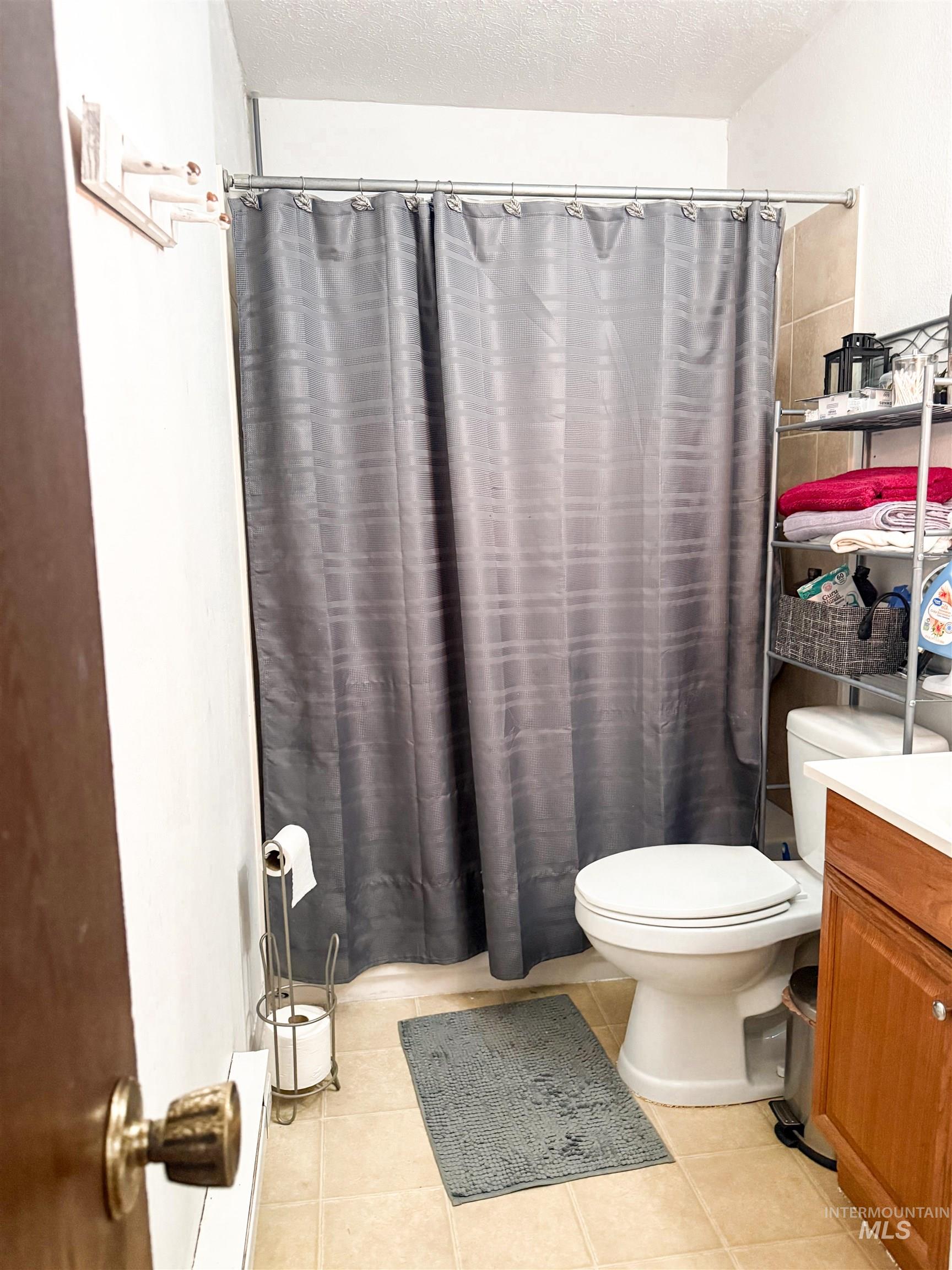 327 N Conant Ave, Burley, Idaho 83318, 3 Bedrooms, 1 Bathroom, Residential For Sale, Price $235,000, 98981075